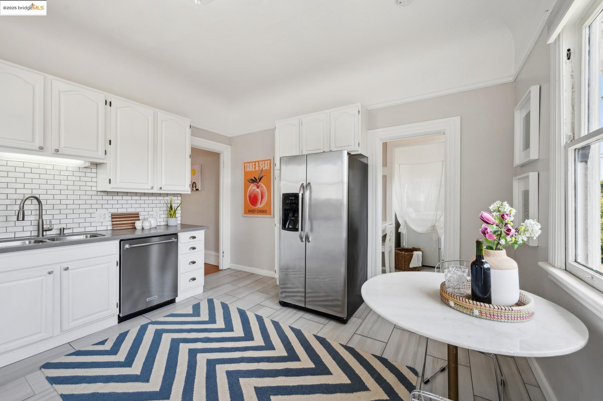 Detail Gallery Image 42 of 60 For 1042 Santa Clara Ave, Alameda,  CA 94501 - 4 Beds | 2 Baths