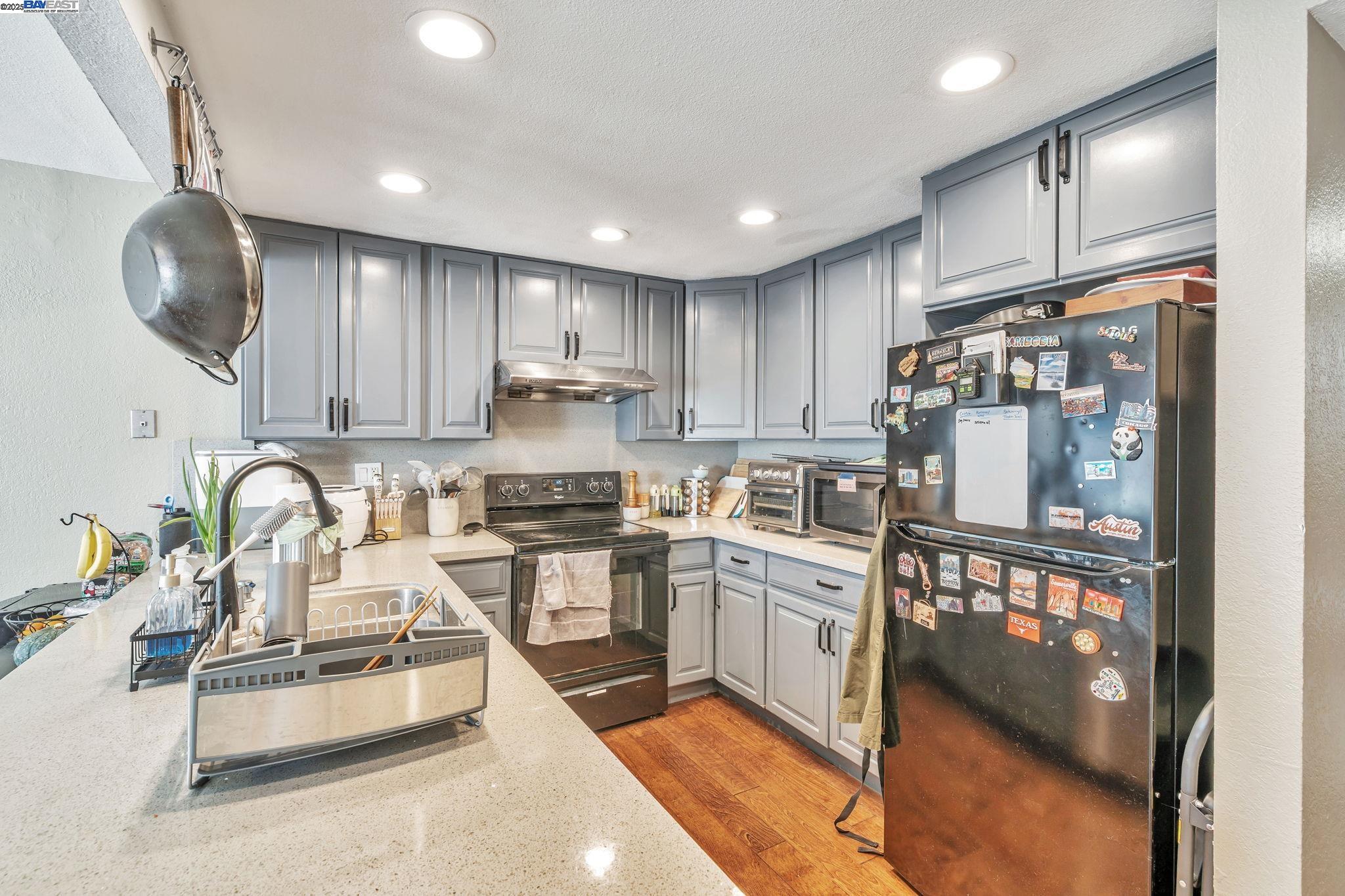 Photo #6: 41094318 Listing: Photo #6