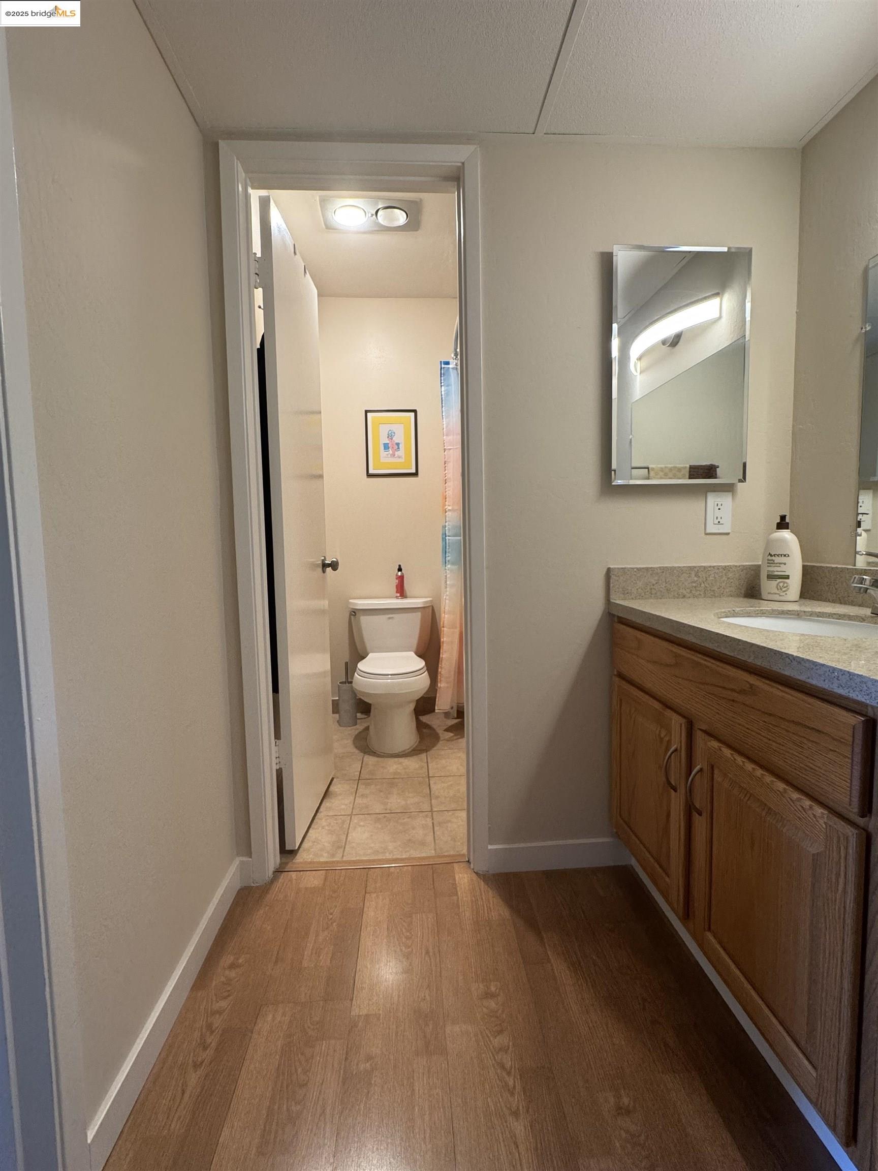 Detail Gallery Image 11 of 30 For 490 N Civic Dr #206,  Walnut Creek,  CA 94596 - 1 Beds | 1 Baths