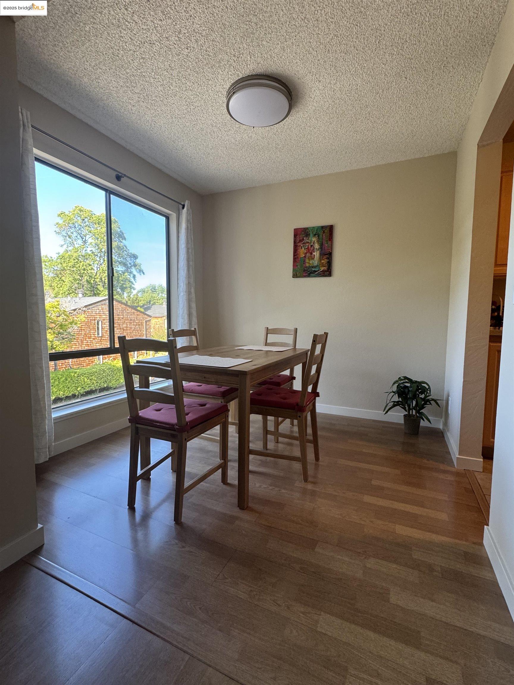 Detail Gallery Image 15 of 30 For 490 N Civic Dr #206,  Walnut Creek,  CA 94596 - 1 Beds | 1 Baths