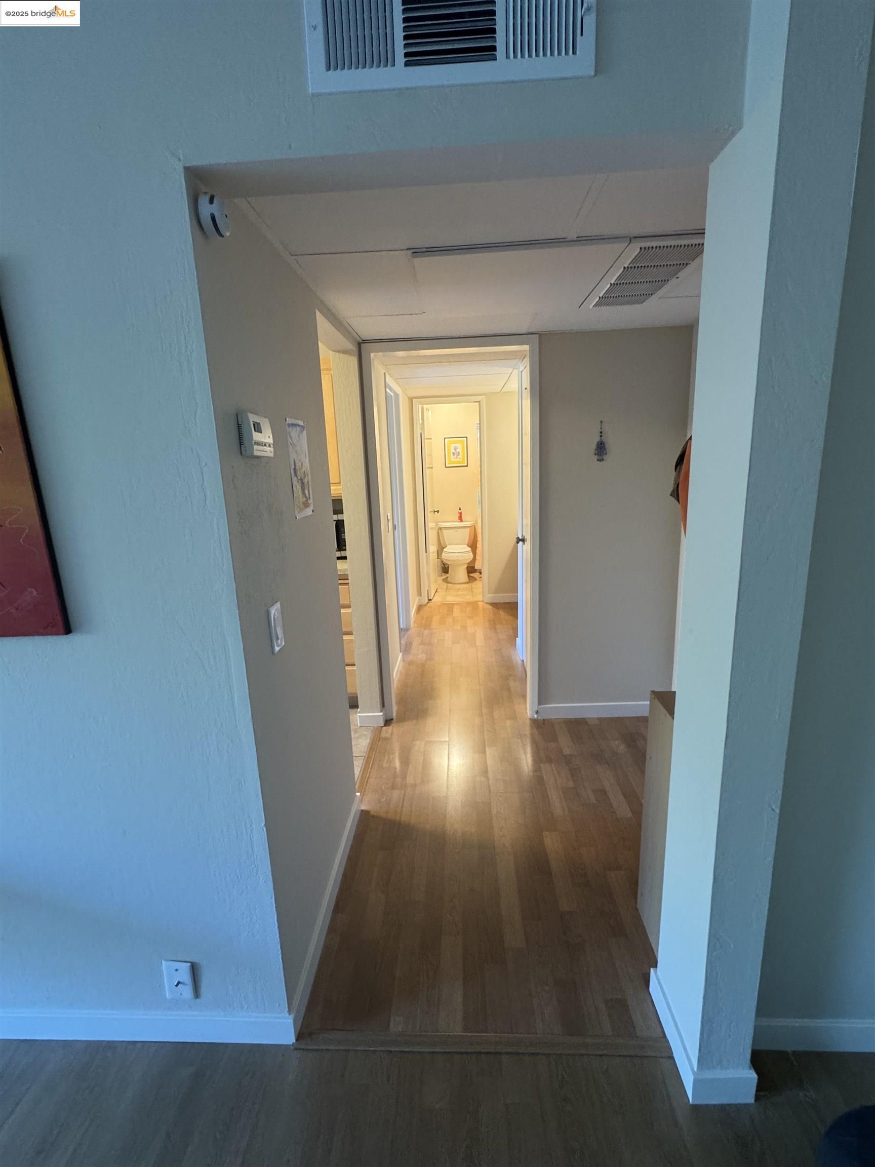 Detail Gallery Image 7 of 30 For 490 N Civic Dr #206,  Walnut Creek,  CA 94596 - 1 Beds | 1 Baths