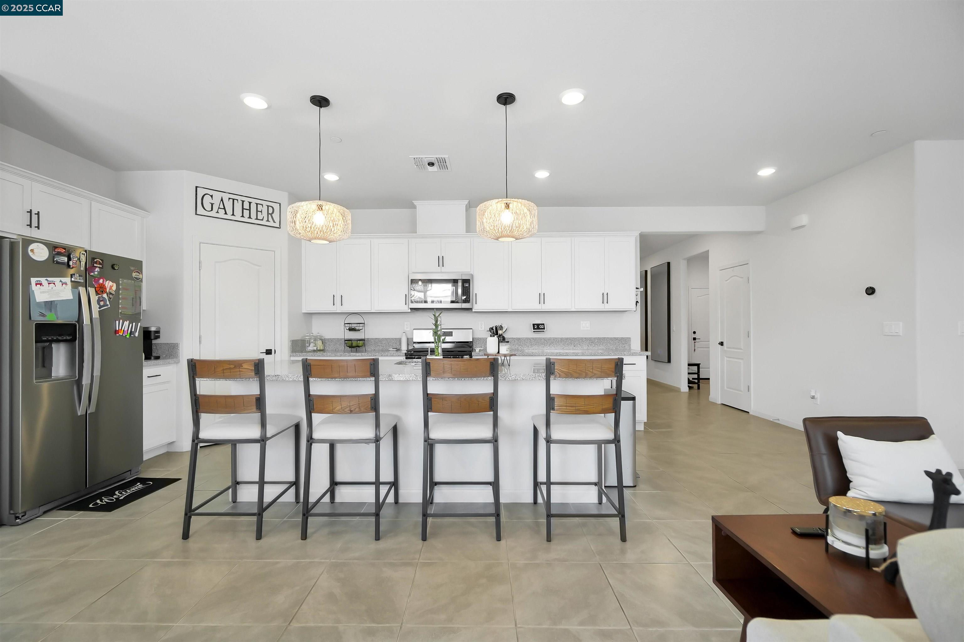 Detail Gallery Image 20 of 47 For 10024 Baltisan Ln, Stockton,  CA 95219 - 4 Beds | 2/1 Baths