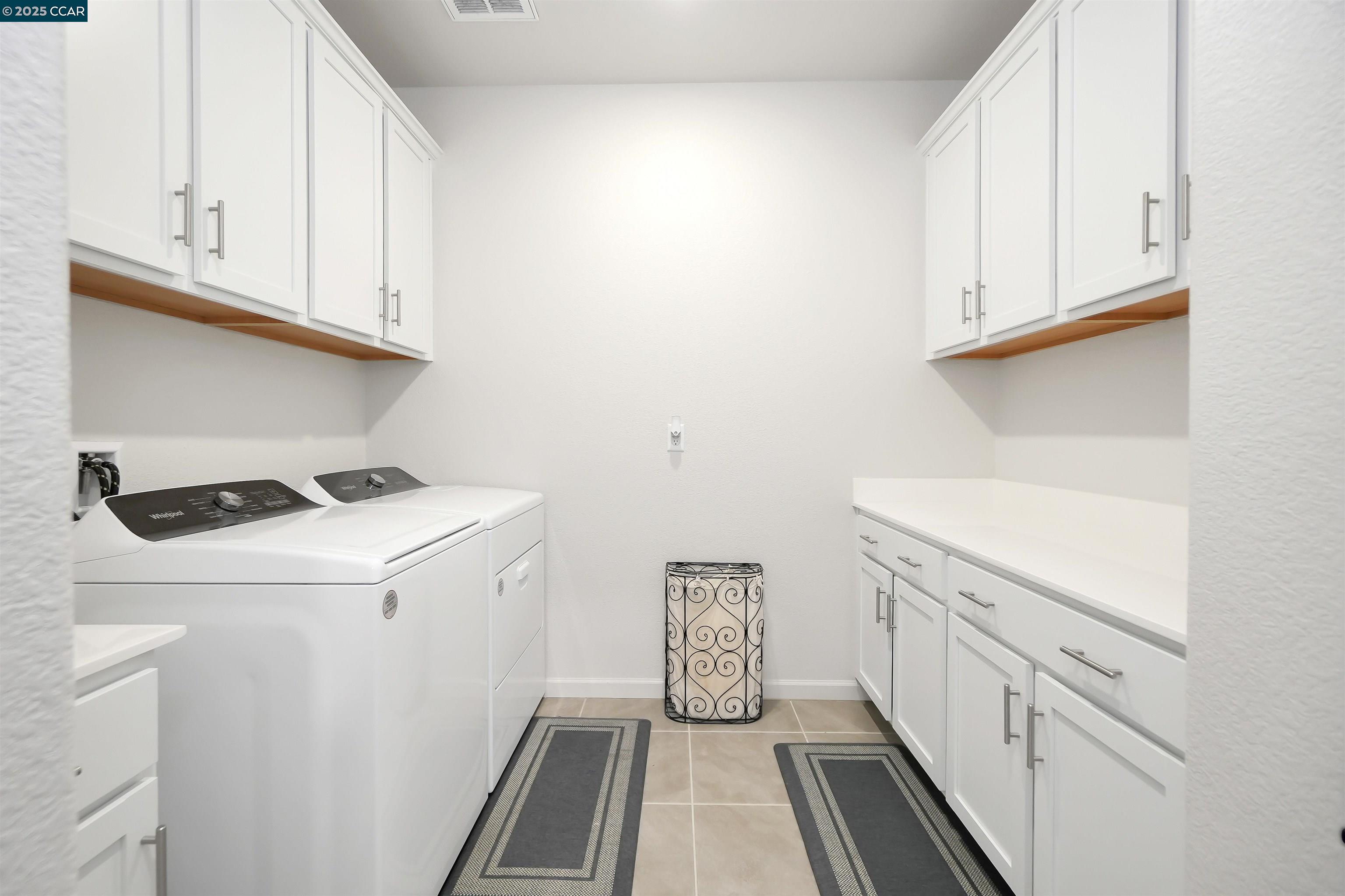 Detail Gallery Image 23 of 47 For 10024 Baltisan Ln, Stockton,  CA 95219 - 4 Beds | 2/1 Baths