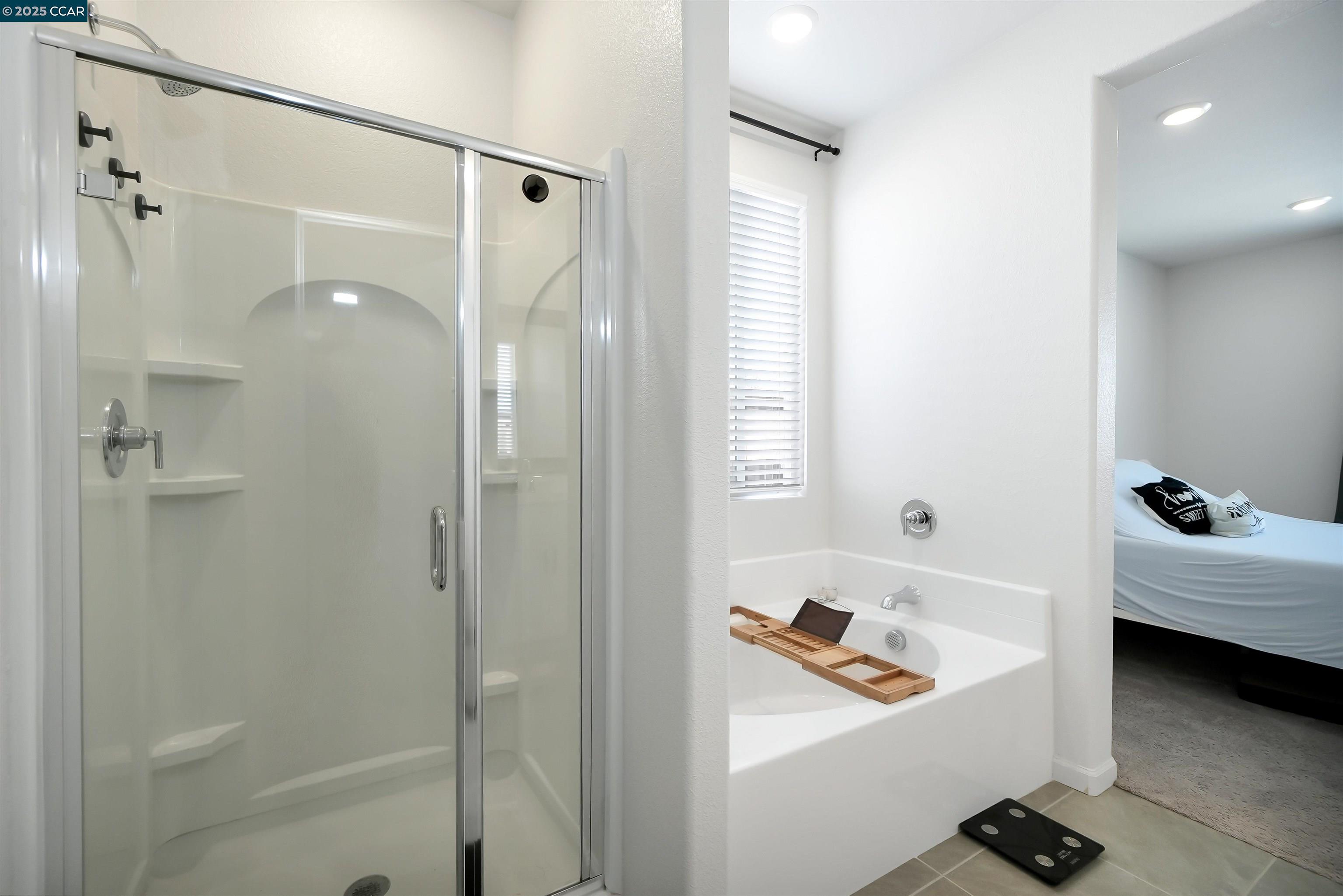 Detail Gallery Image 34 of 47 For 10024 Baltisan Ln, Stockton,  CA 95219 - 4 Beds | 2/1 Baths