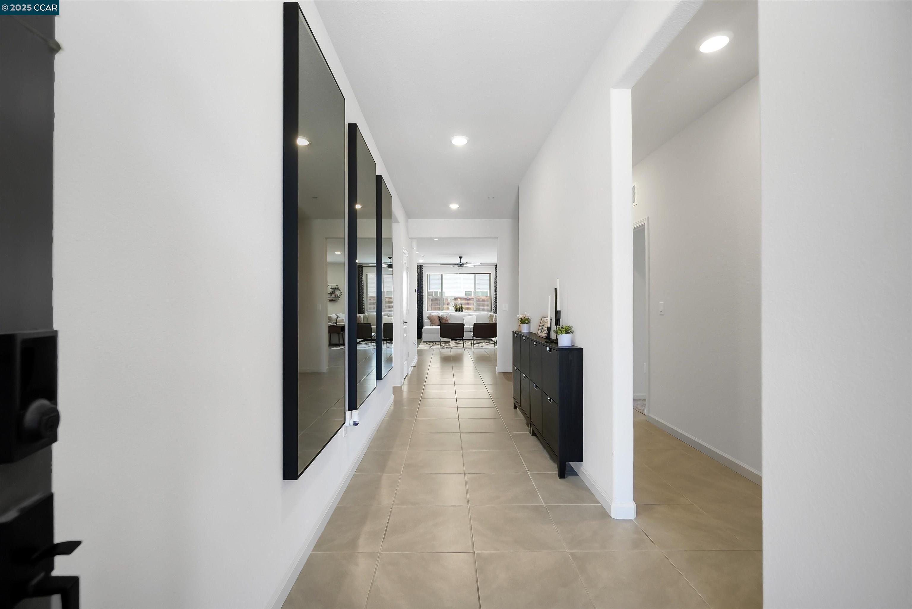 Detail Gallery Image 5 of 47 For 10024 Baltisan Ln, Stockton,  CA 95219 - 4 Beds | 2/1 Baths