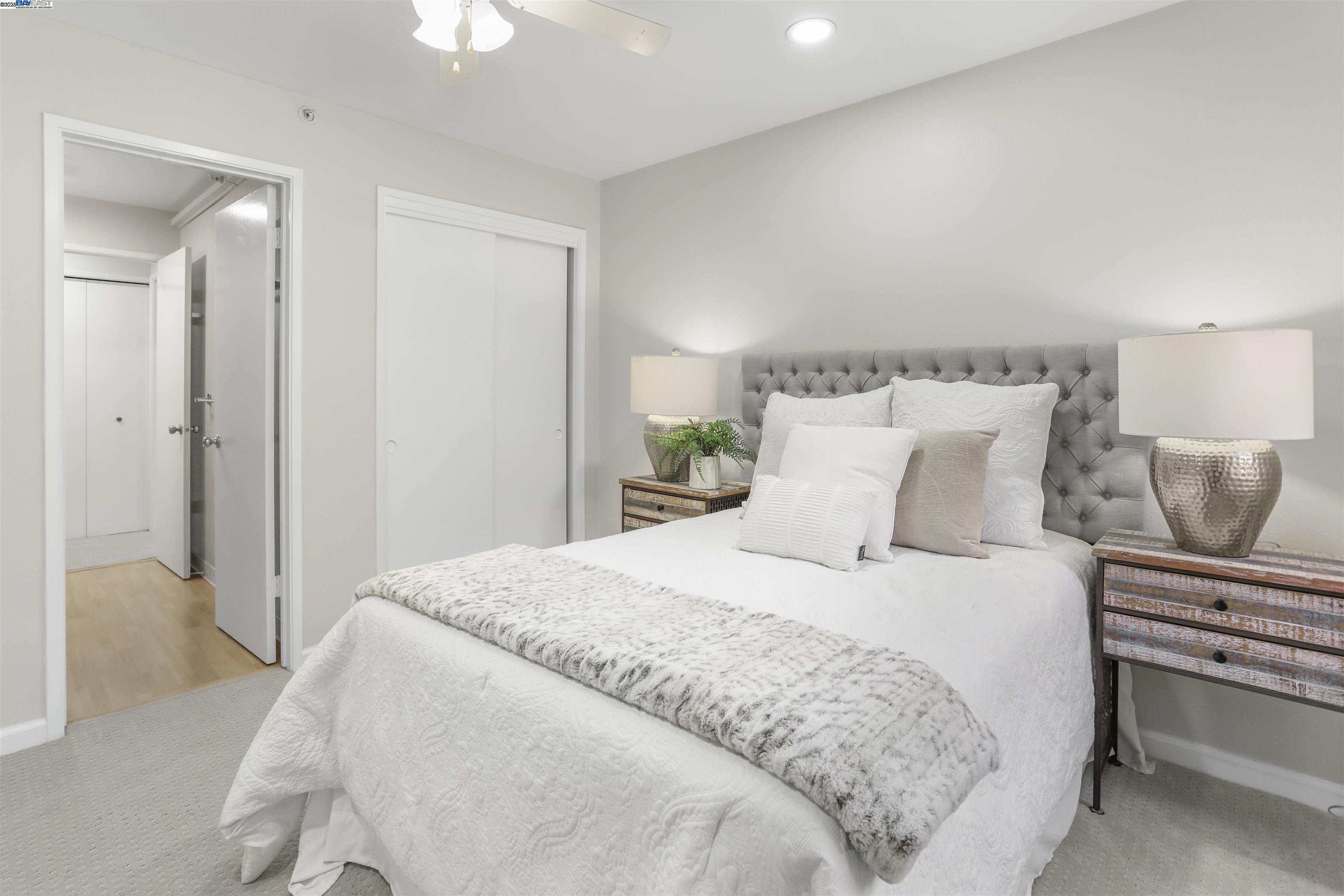 Detail Gallery Image 15 of 34 For 320 Peninsula Ave #107,  San Mateo,  CA 94401 - 2 Beds | 2 Baths