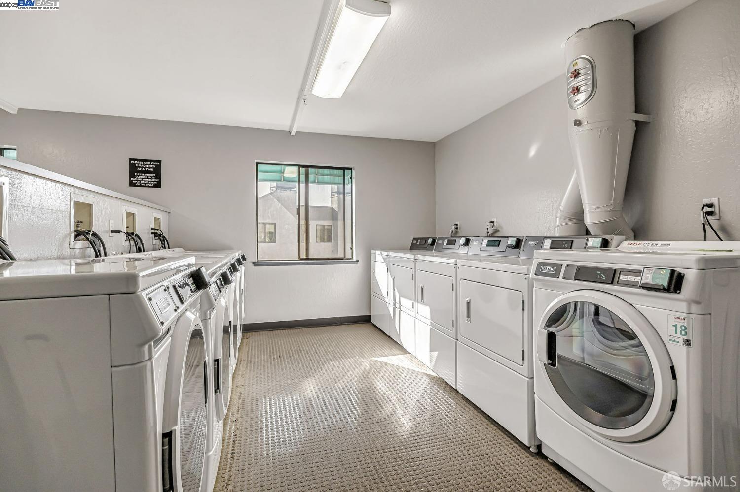 Detail Gallery Image 29 of 43 For 320 Peninsula Ave #107,  San Mateo,  CA 94401 - 2 Beds | 2 Baths