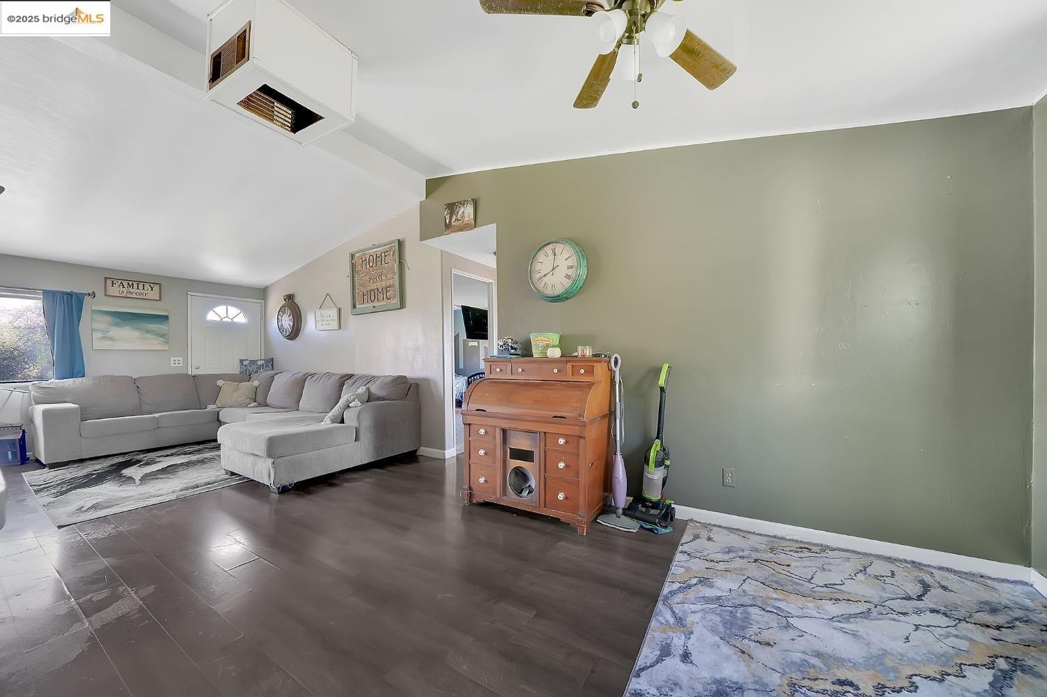 Detail Gallery Image 18 of 33 For 5266 Del Sol Lane 1, San Andreas,  CA 95249 - 3 Beds | 2 Baths