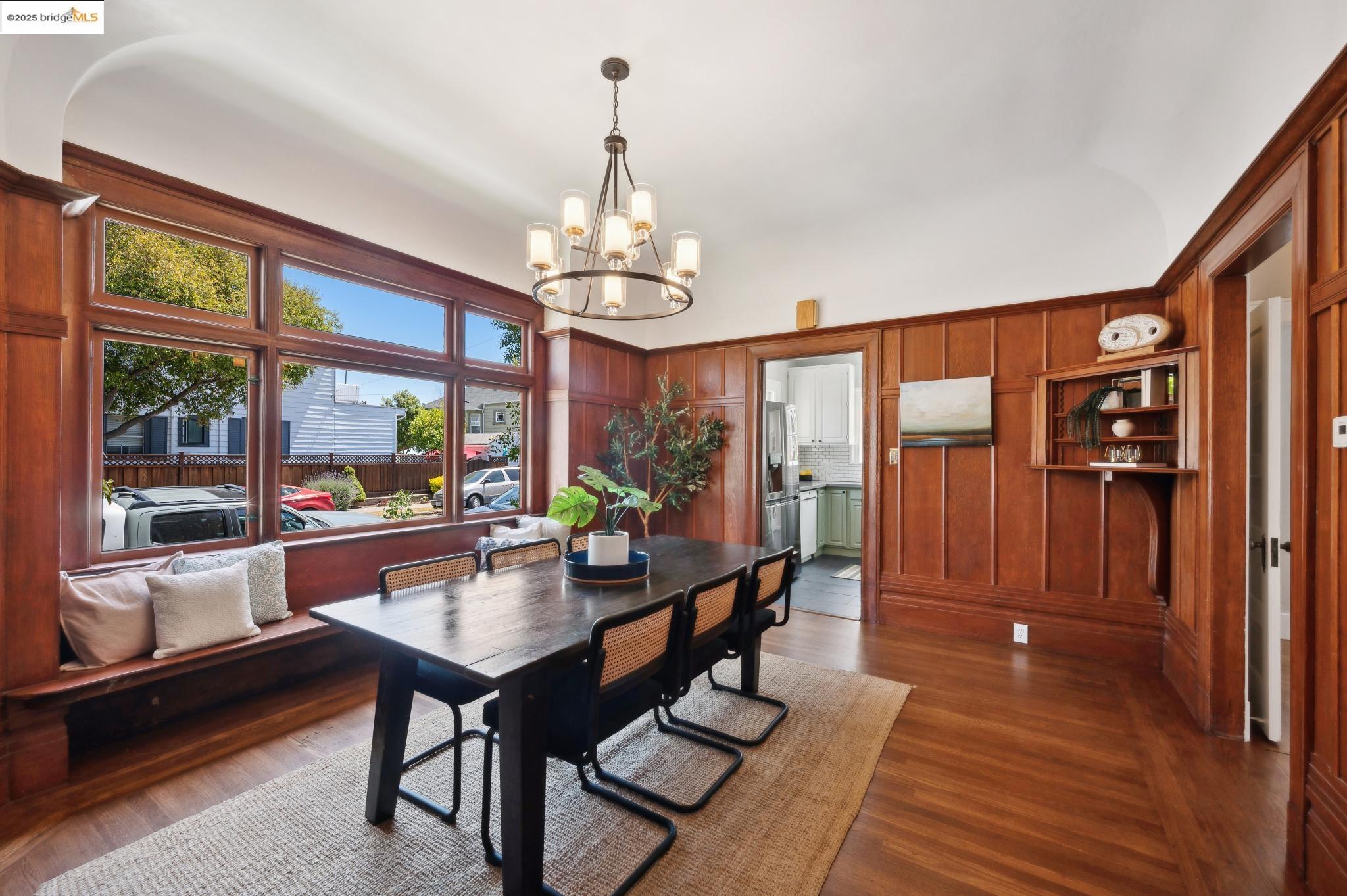 Detail Gallery Image 11 of 50 For 1042 Santa Clara Ave, Alameda,  CA 94501 - – Beds | – Baths