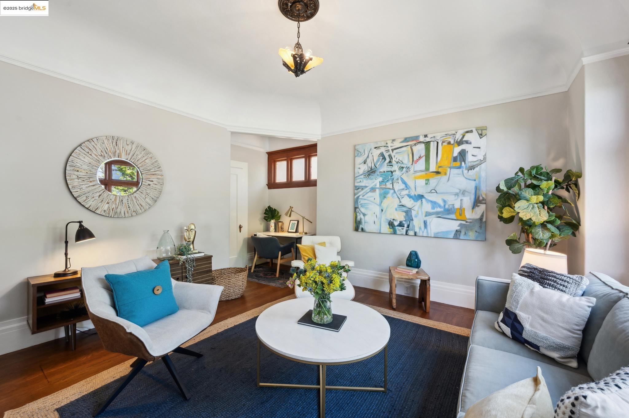 Detail Gallery Image 6 of 50 For 1042 Santa Clara Ave, Alameda,  CA 94501 - – Beds | – Baths