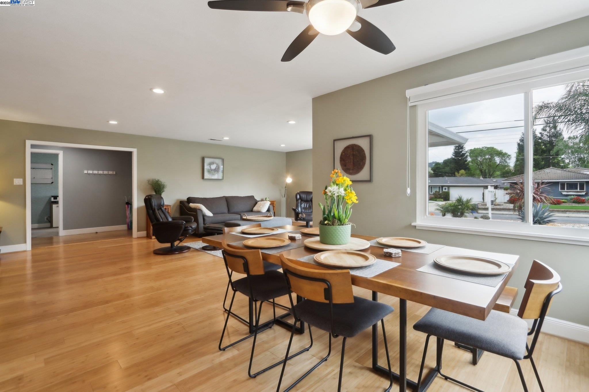 Detail Gallery Image 3 of 35 For 295 Hillview Dr, Fremont,  CA 94536 - 4 Beds | 3 Baths