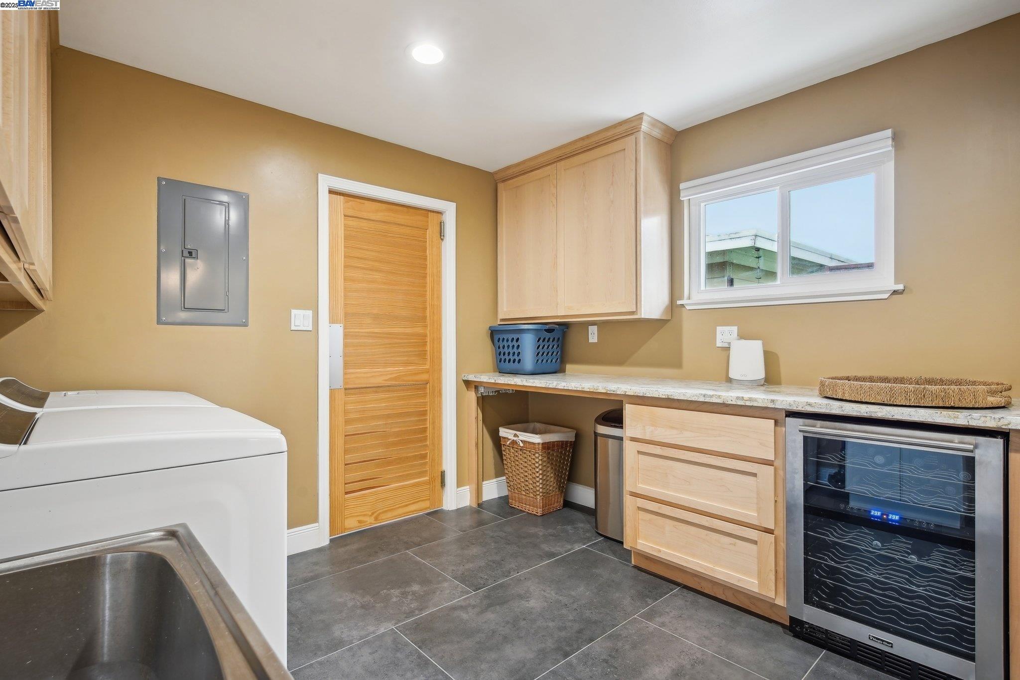 Detail Gallery Image 8 of 35 For 295 Hillview Dr, Fremont,  CA 94536 - 4 Beds | 3 Baths
