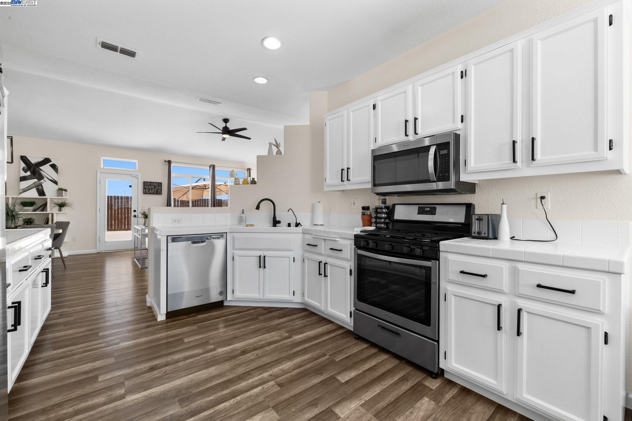 Detail Gallery Image 18 of 43 For 762 Rubier Way, Rio Vista,  CA 94571-123 - 4 Beds | 2 Baths