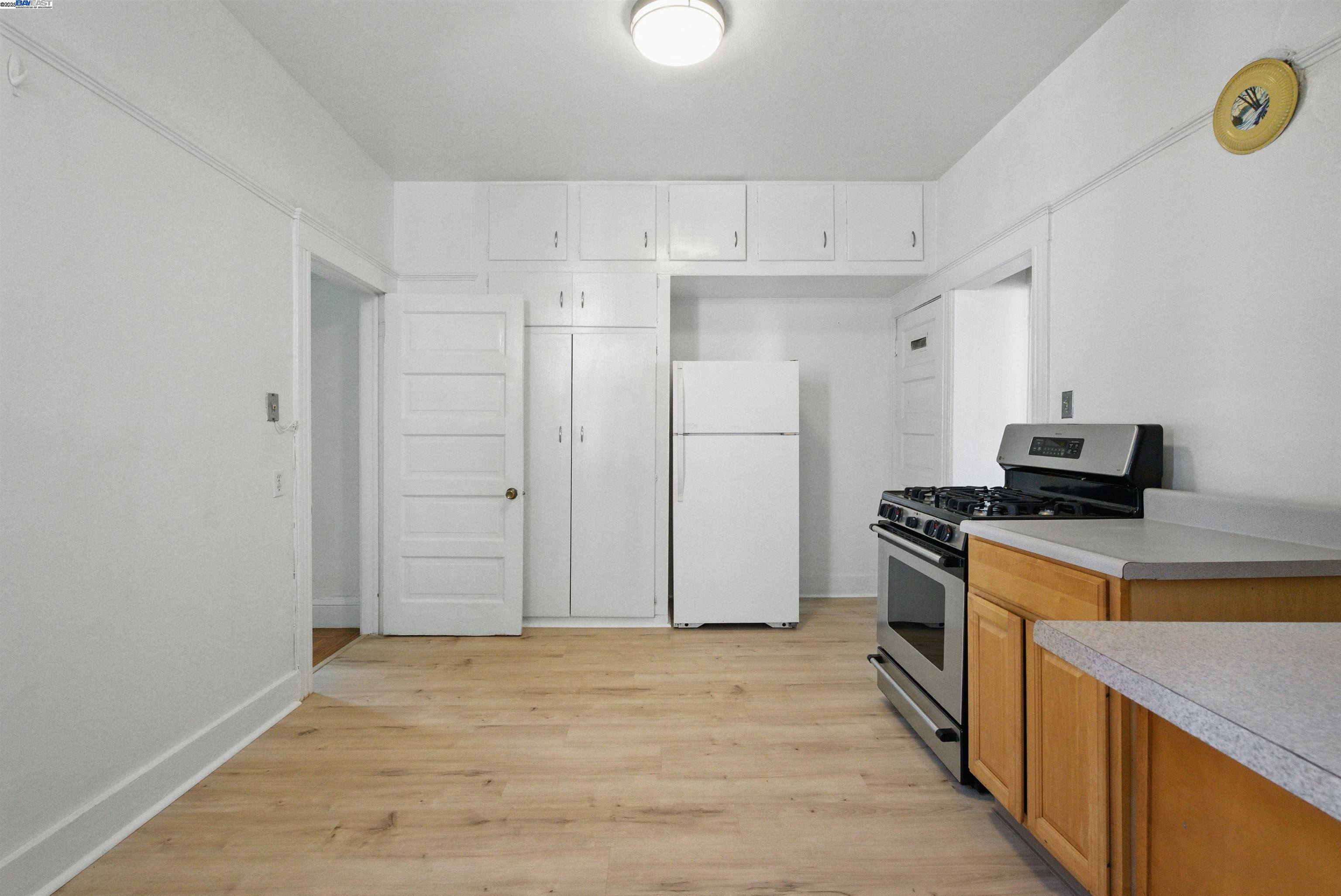property-img