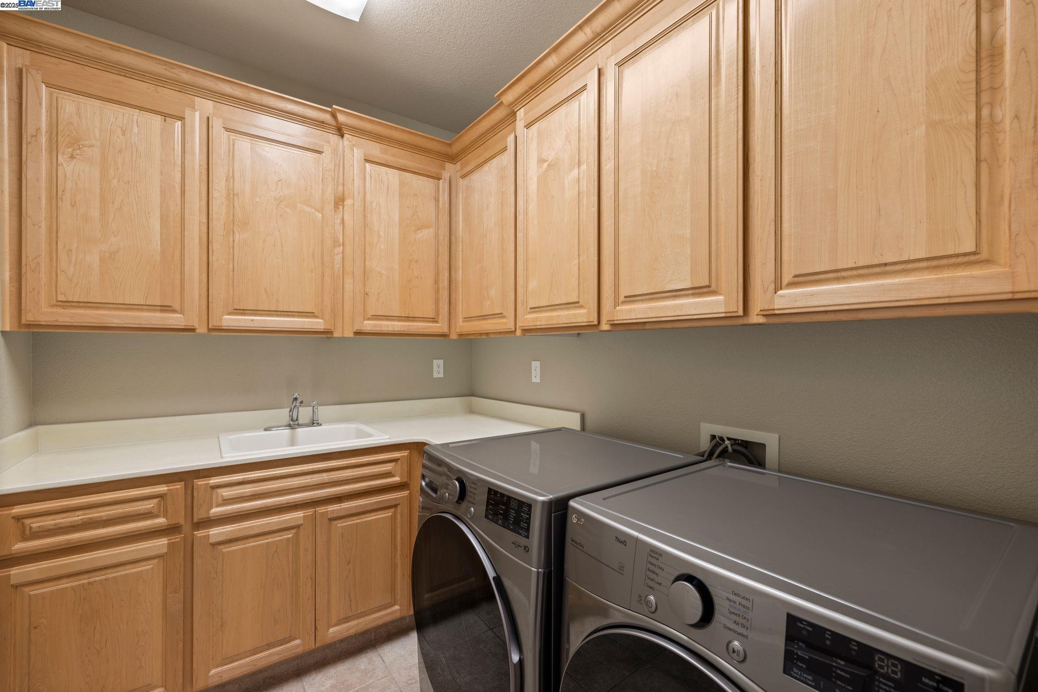 Detail Gallery Image 16 of 42 For 257 E Milgeo Ave, Ripon,  CA 95366 - 3 Beds | 2 Baths