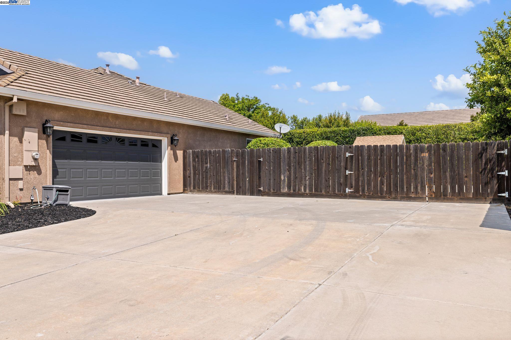 Detail Gallery Image 42 of 42 For 257 E Milgeo Ave, Ripon,  CA 95366 - 3 Beds | 2 Baths