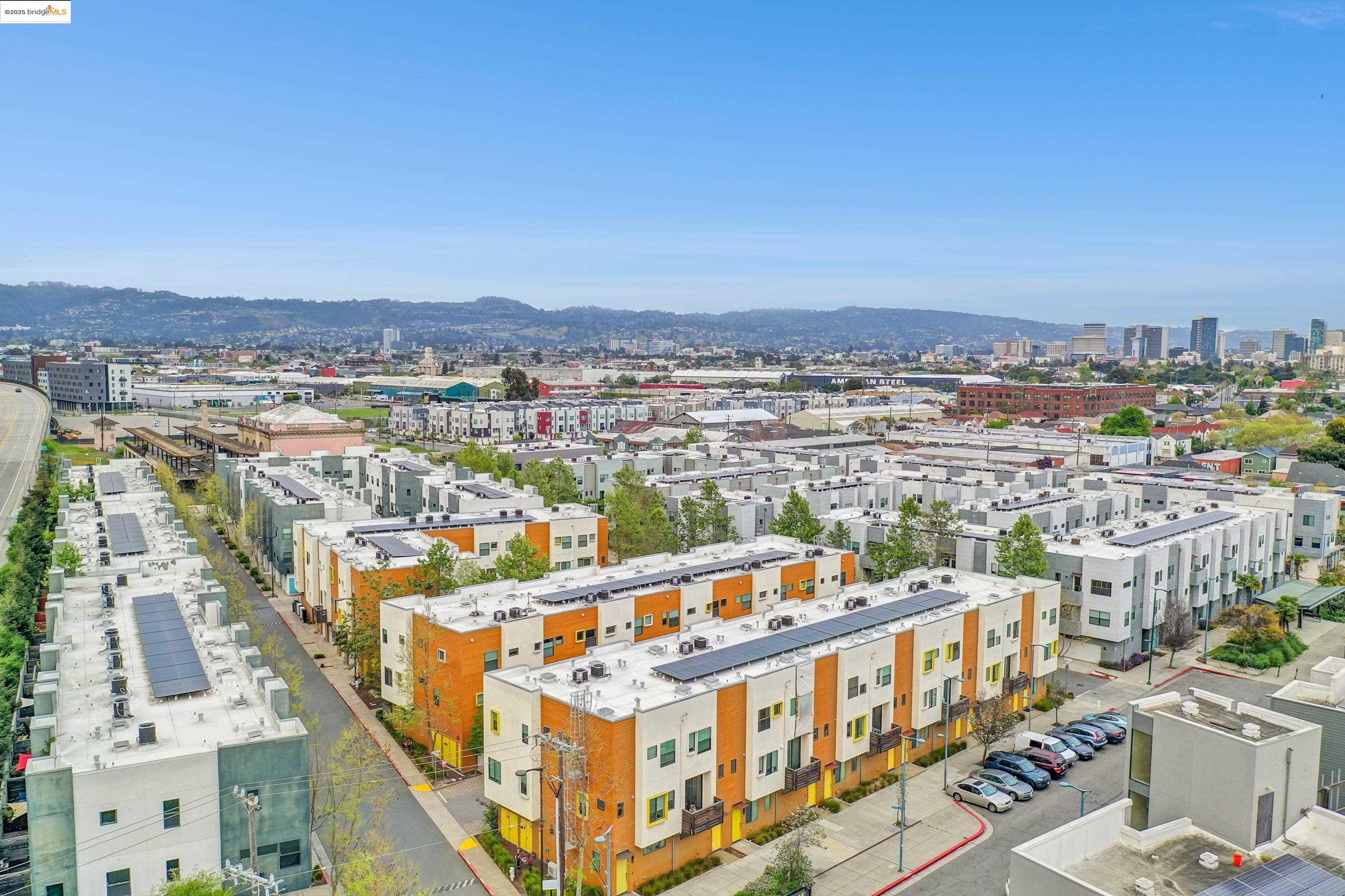 Detail Gallery Image 31 of 32 For 1423 Prescott St, Oakland,  CA 94607 - 2 Beds | 2/1 Baths