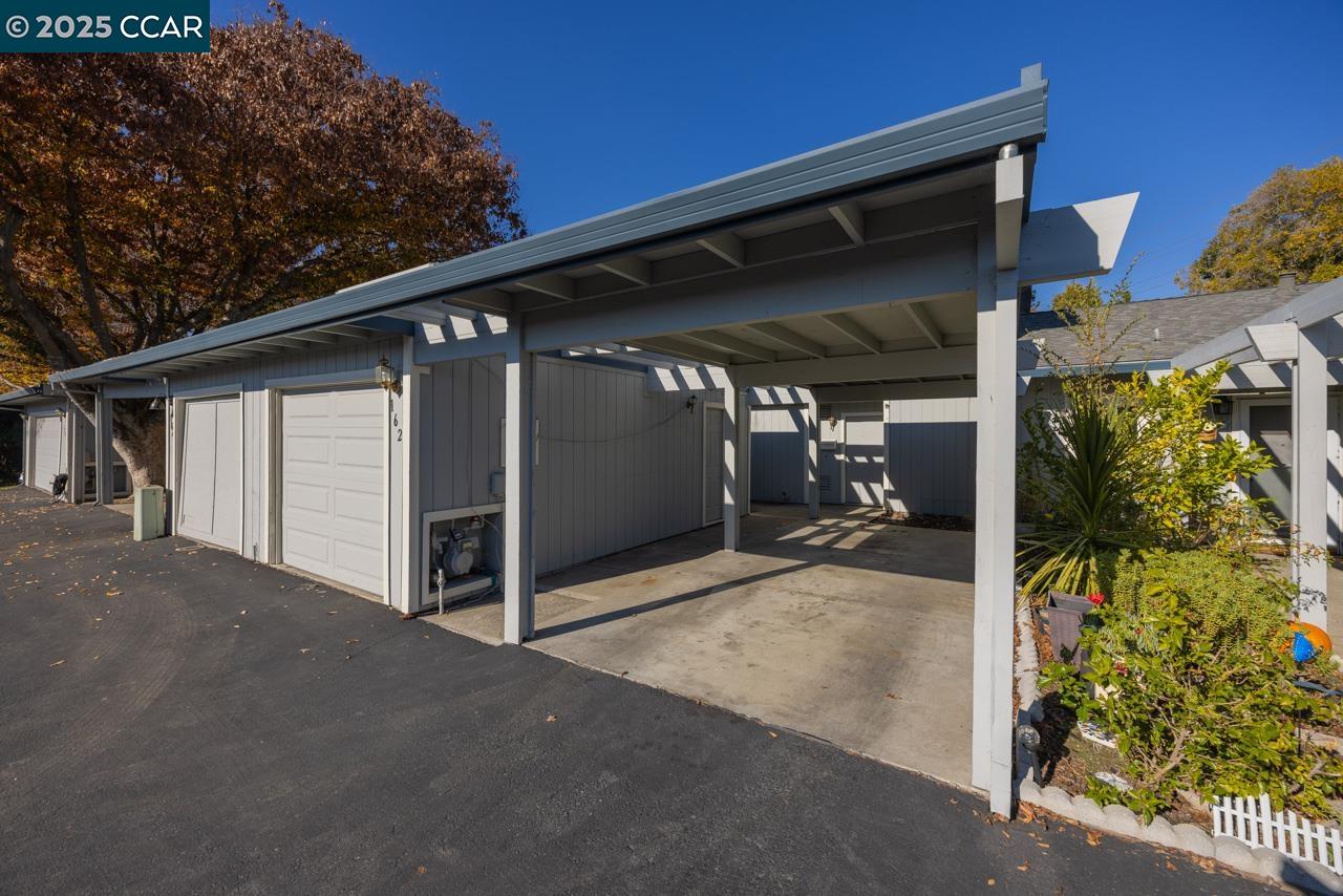 Photo #2: 41094363 Listing 