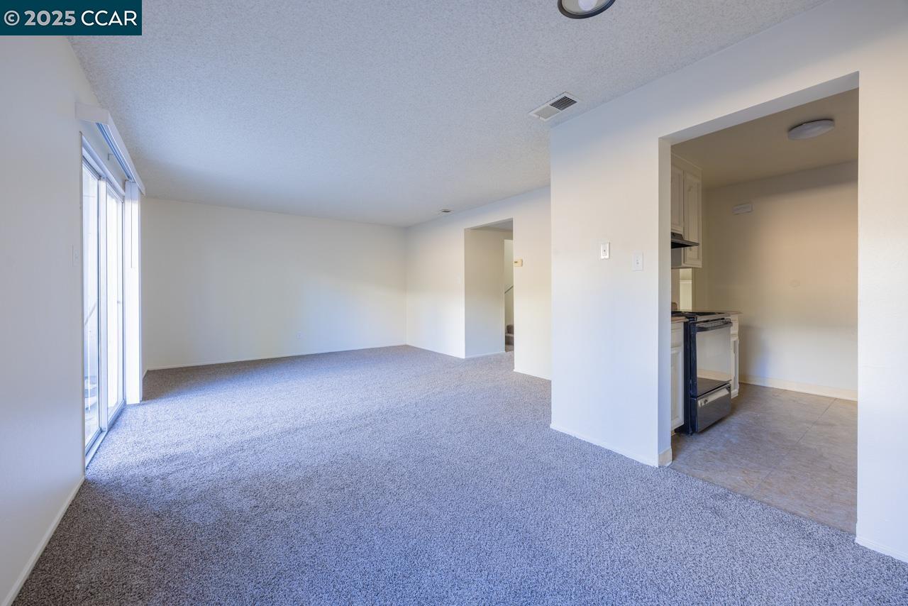 Photo #5: 41094363 Listing 