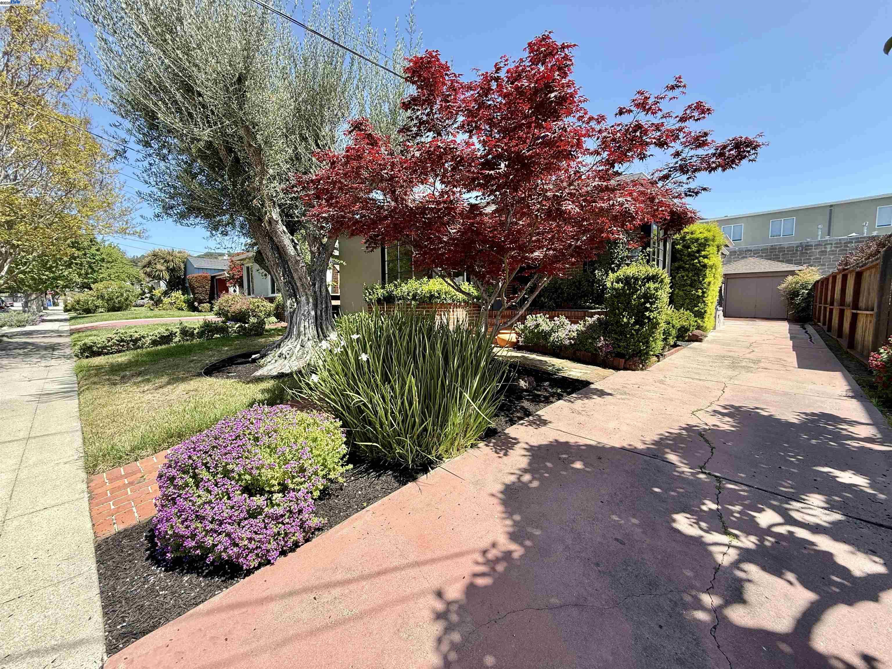 Detail Gallery Image 2 of 50 For 554 Fortuna Ave, San Leandro,  CA 94577 - 2 Beds | 1/1 Baths
