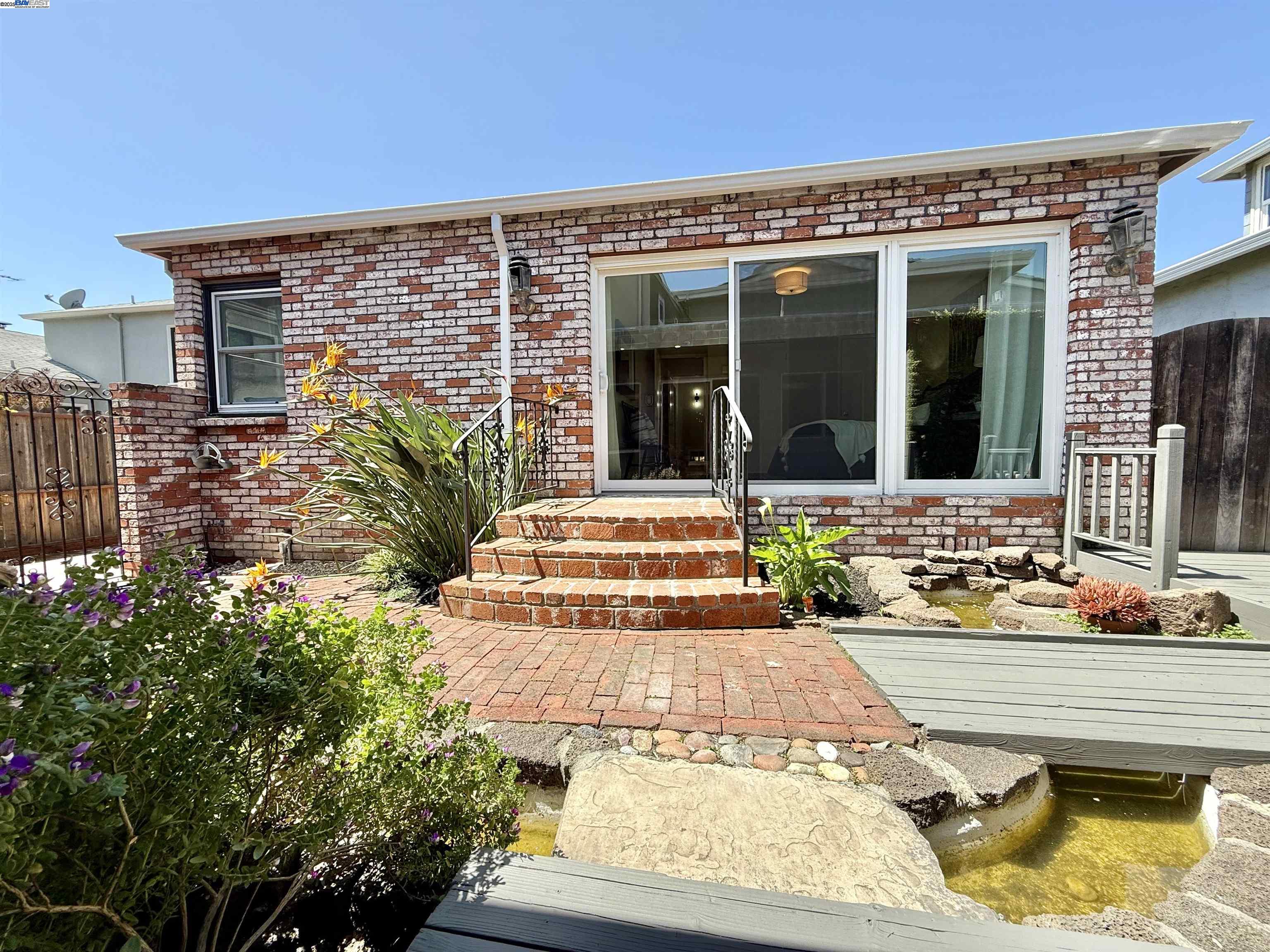 Detail Gallery Image 31 of 50 For 554 Fortuna Ave, San Leandro,  CA 94577 - 2 Beds | 1/1 Baths