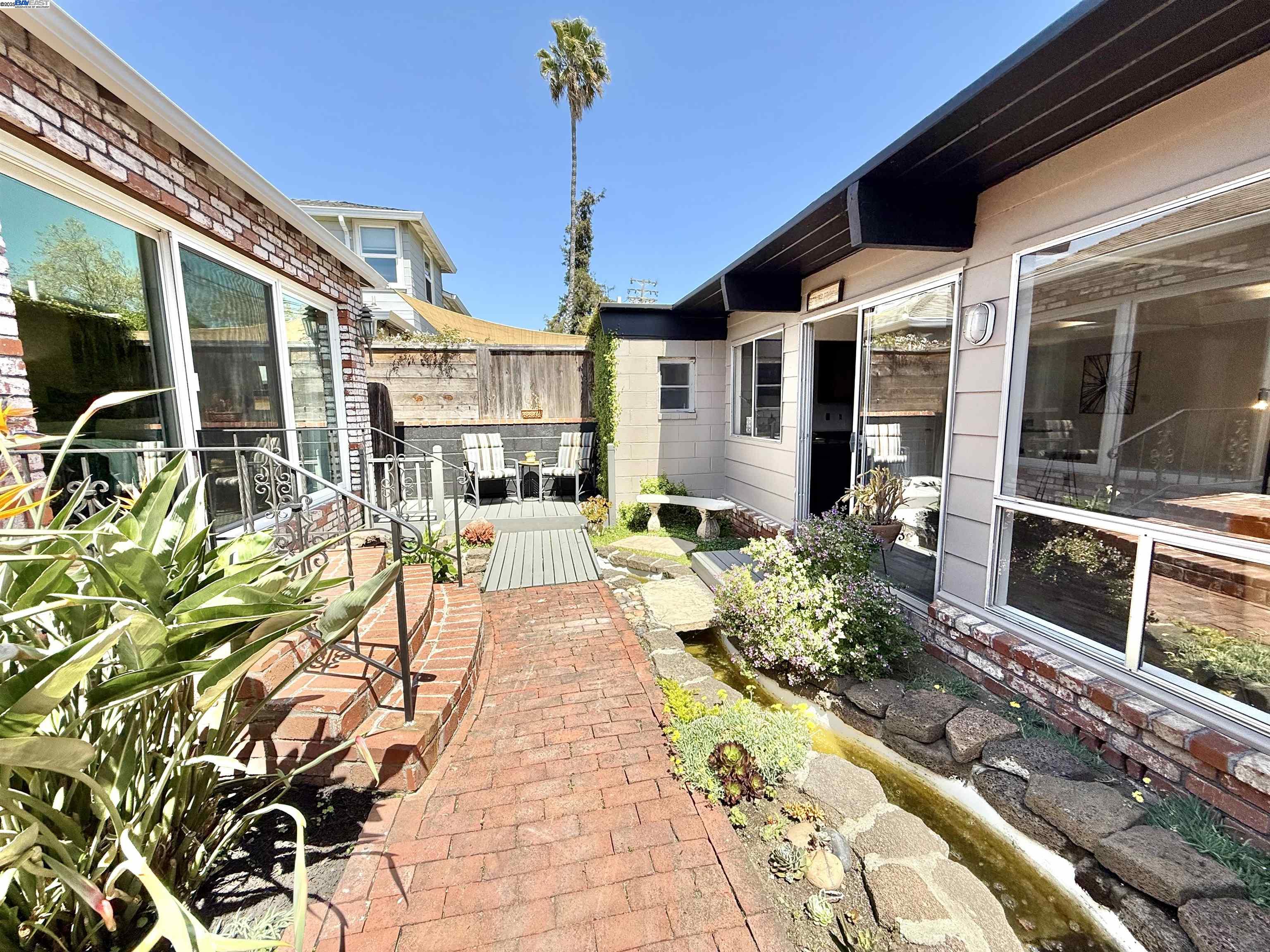 Detail Gallery Image 35 of 50 For 554 Fortuna Ave, San Leandro,  CA 94577 - 2 Beds | 1/1 Baths