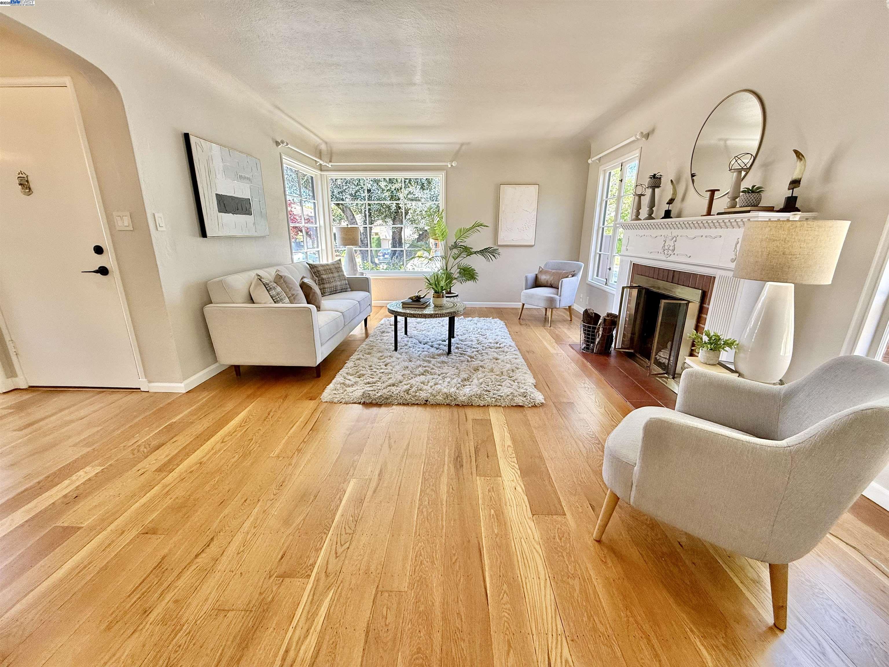 Detail Gallery Image 6 of 50 For 554 Fortuna Ave, San Leandro,  CA 94577 - 2 Beds | 1/1 Baths