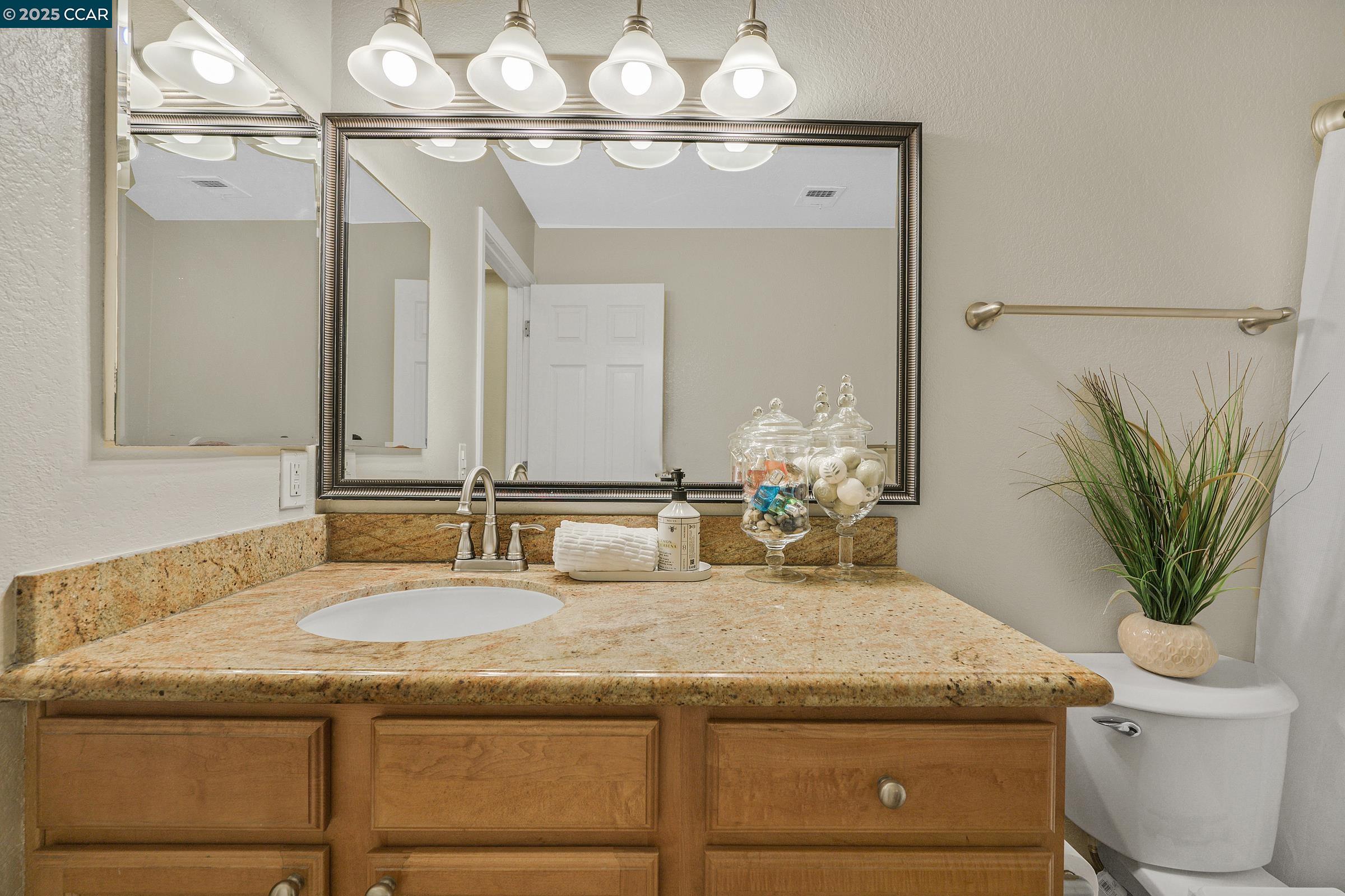 Detail Gallery Image 17 of 52 For 160 Eastridge Dr, San Ramon,  CA 94582 - 1 Beds | 1 Baths