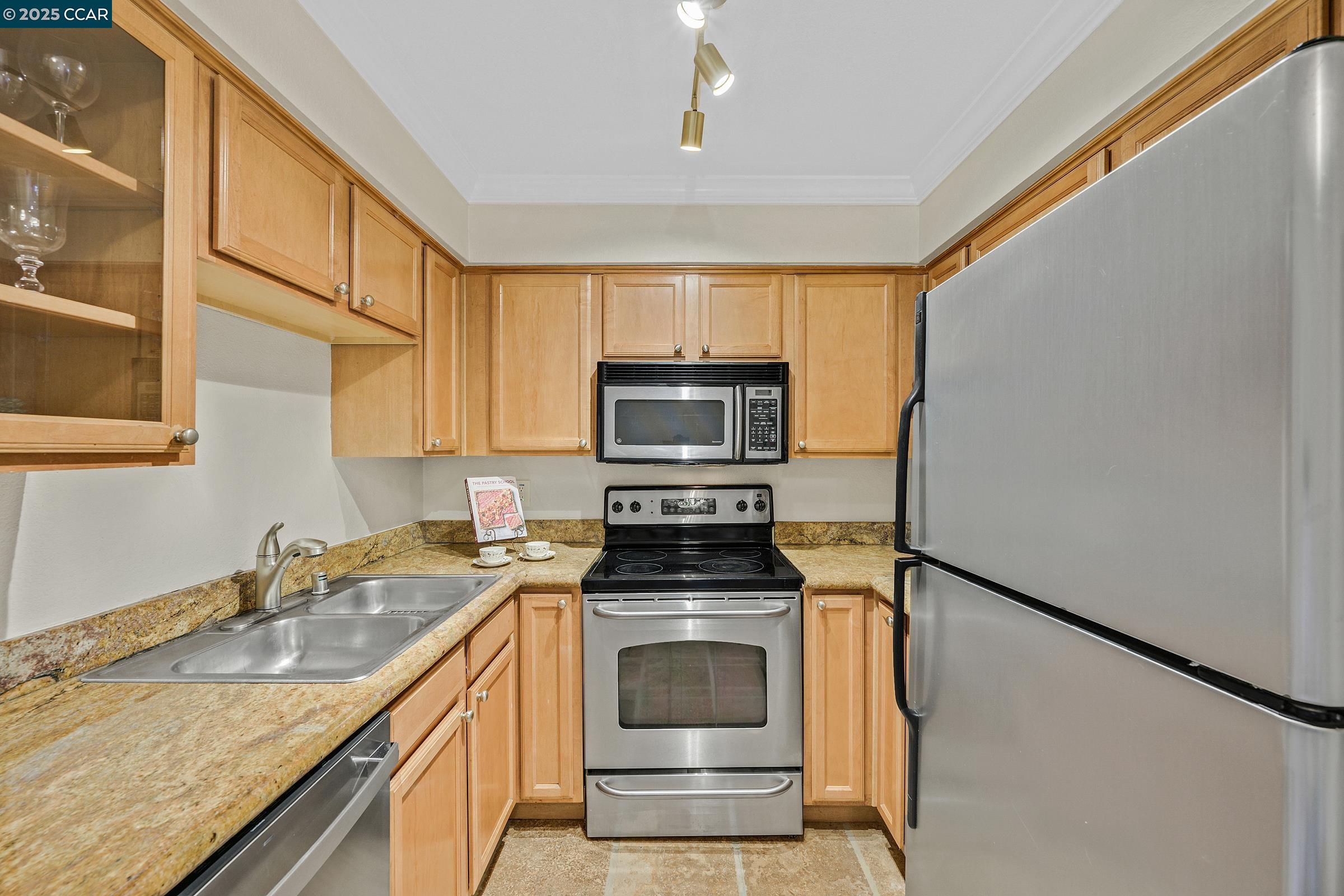 Photo #9: 41094366 Listing: Photo #9