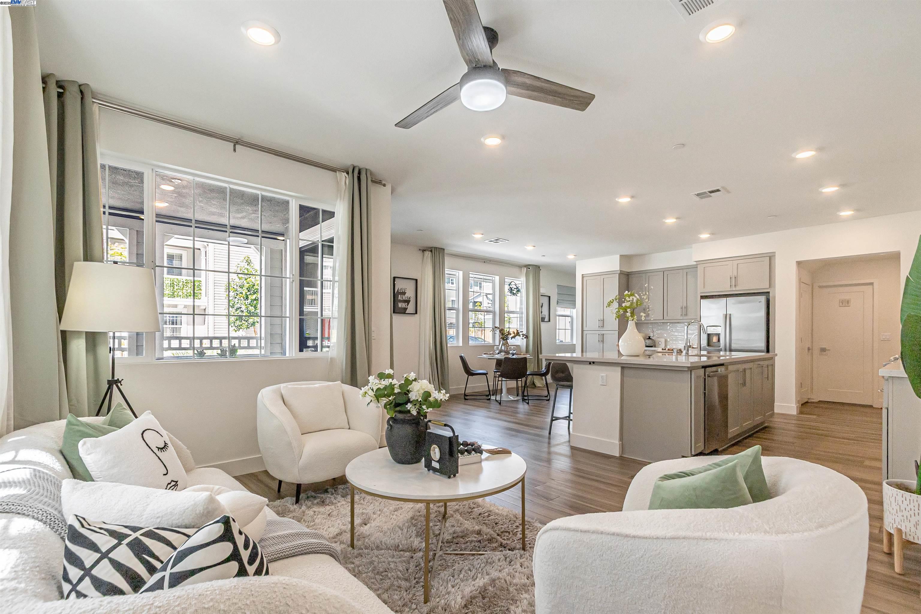 More Details about MLS # 41094371 : 37389 SALT GRASS RD