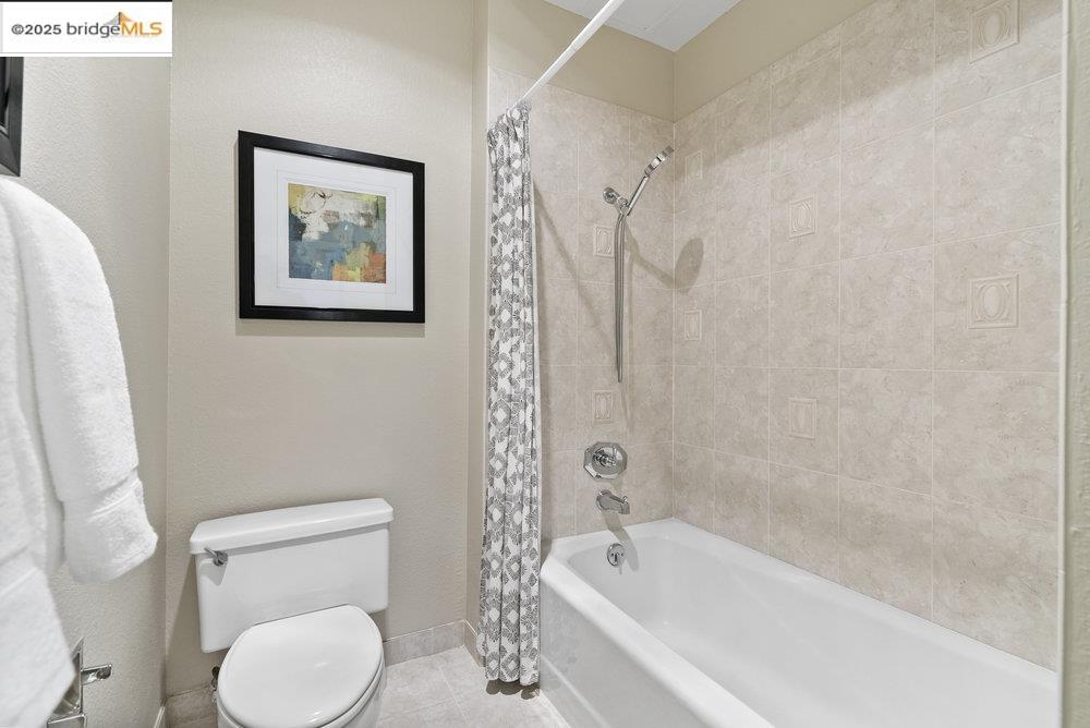 Detail Gallery Image 37 of 47 For 330 Park View Ter #104,  Oakland,  CA 94610 - 2 Beds | 2 Baths