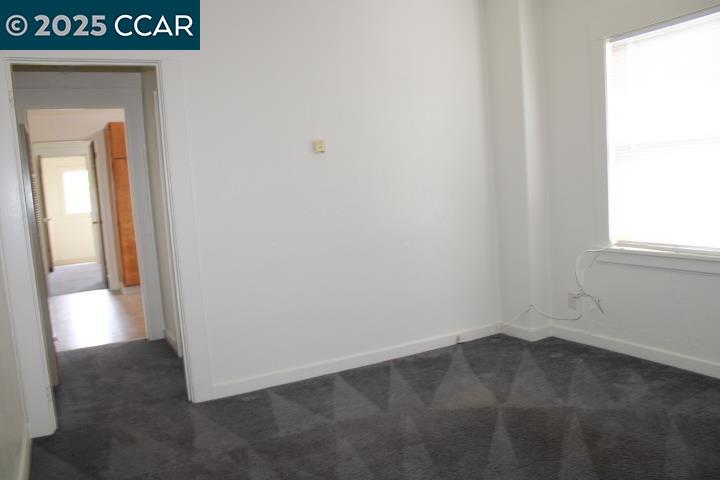 5918 ALAMEDA AVE. # 5918, Richmond, California 94804, 1 Bedroom Bedrooms, 4 Rooms Rooms,1 BathroomBathrooms,Residential Lease,For Rent,5918 ALAMEDA AVE. # 5918,41094377