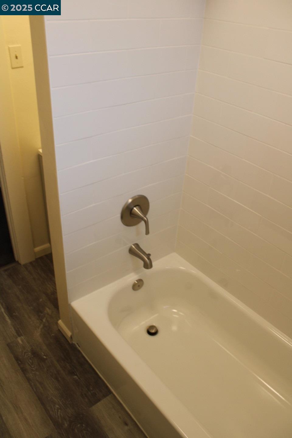 5918 ALAMEDA AVE. # 5918, Richmond, California 94804, 1 Bedroom Bedrooms, 4 Rooms Rooms,1 BathroomBathrooms,Residential Lease,For Rent,5918 ALAMEDA AVE. # 5918,41094377