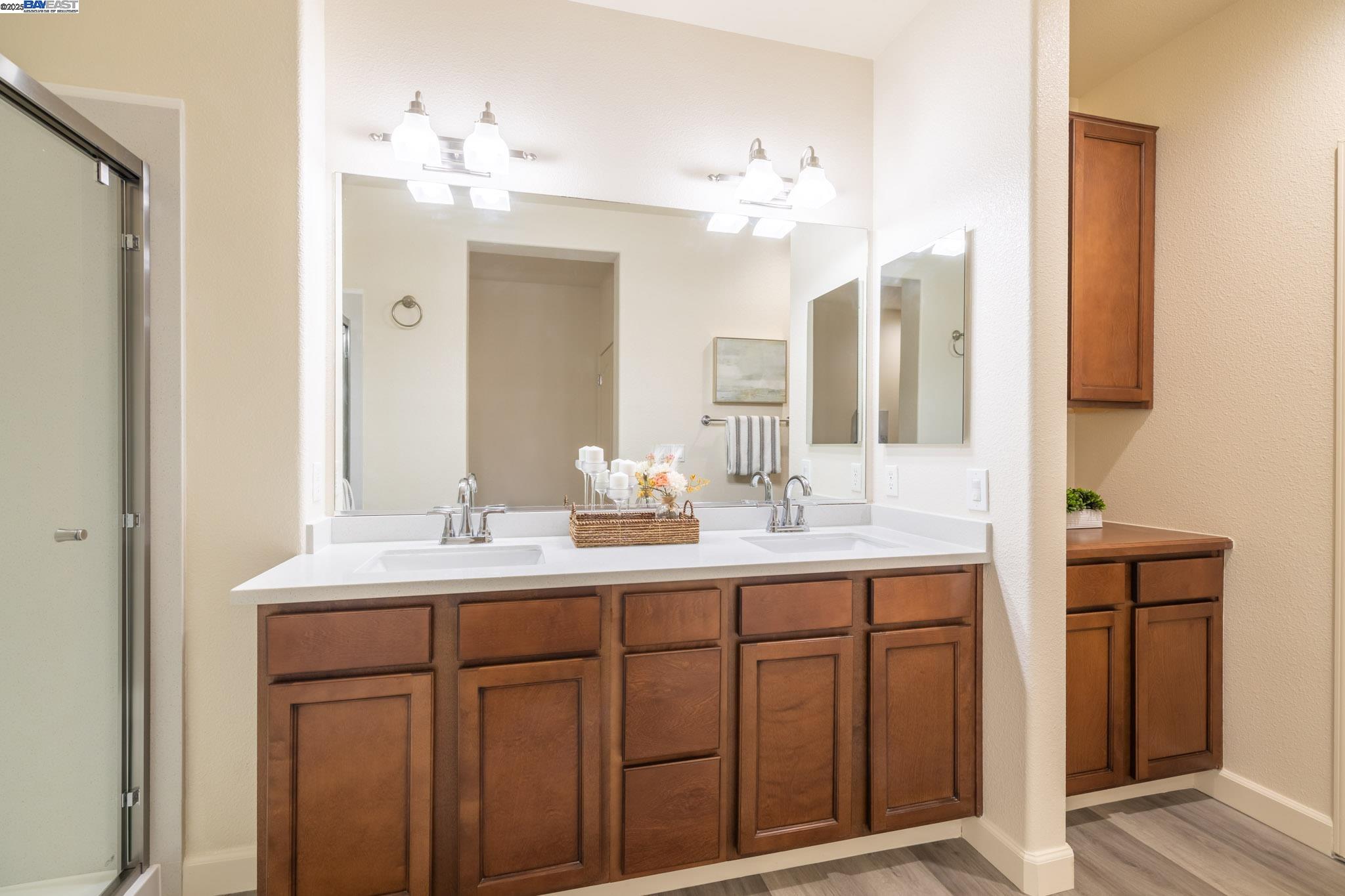 Detail Gallery Image 20 of 31 For 2200 Beech Cir, San Jose,  CA 95131 - 3 Beds | 3 Baths
