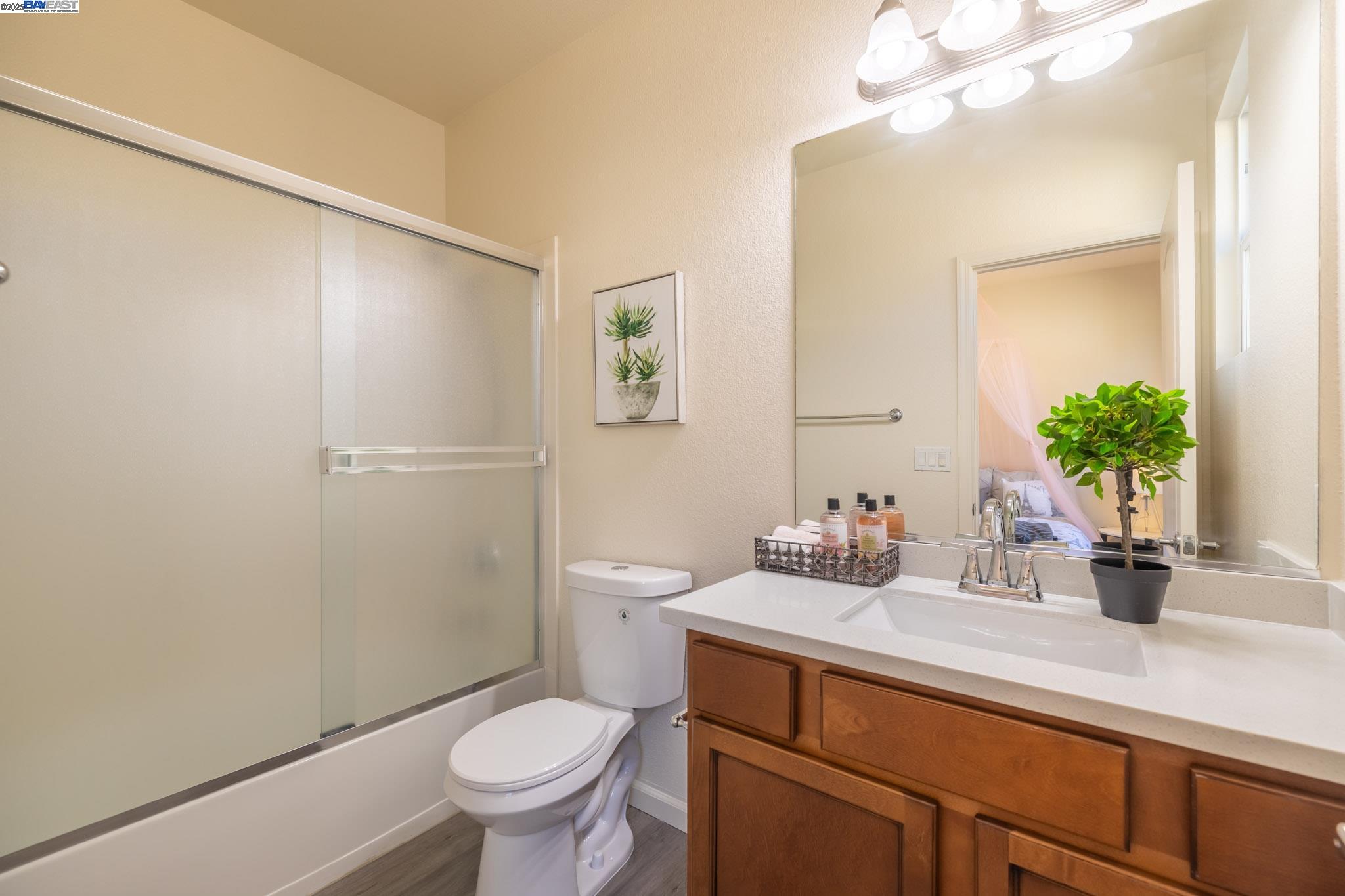 Detail Gallery Image 22 of 31 For 2200 Beech Cir, San Jose,  CA 95131 - 3 Beds | 3 Baths
