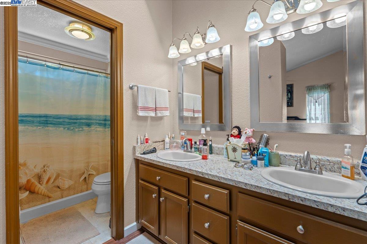 Detail Gallery Image 24 of 33 For 7677 Copper Cove Pl, Antelope,  CA 95843 - 3 Beds | 2 Baths