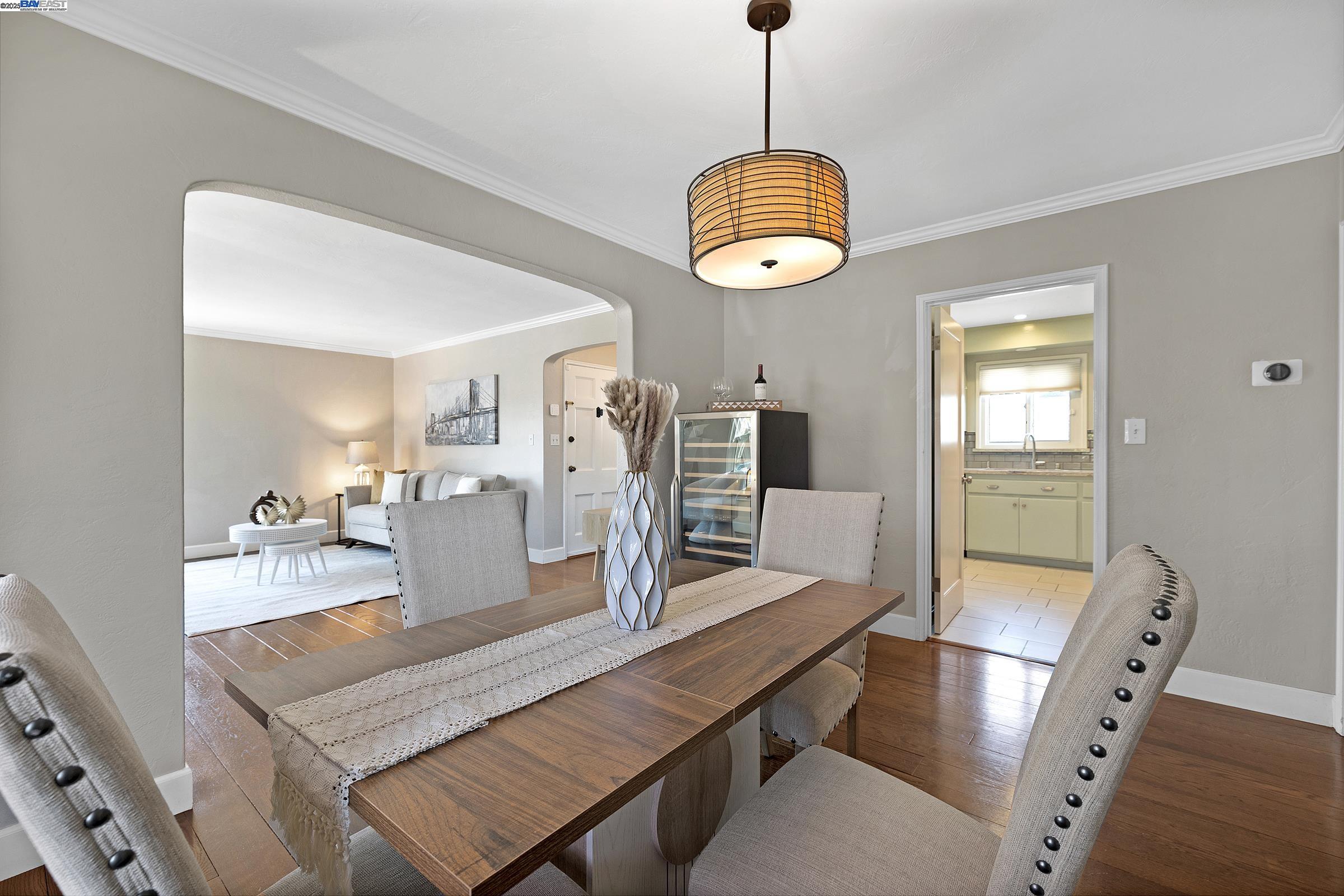 Detail Gallery Image 17 of 33 For 297 Lorraine Blvd, San Leandro,  CA 94577 - 3 Beds | 1/1 Baths