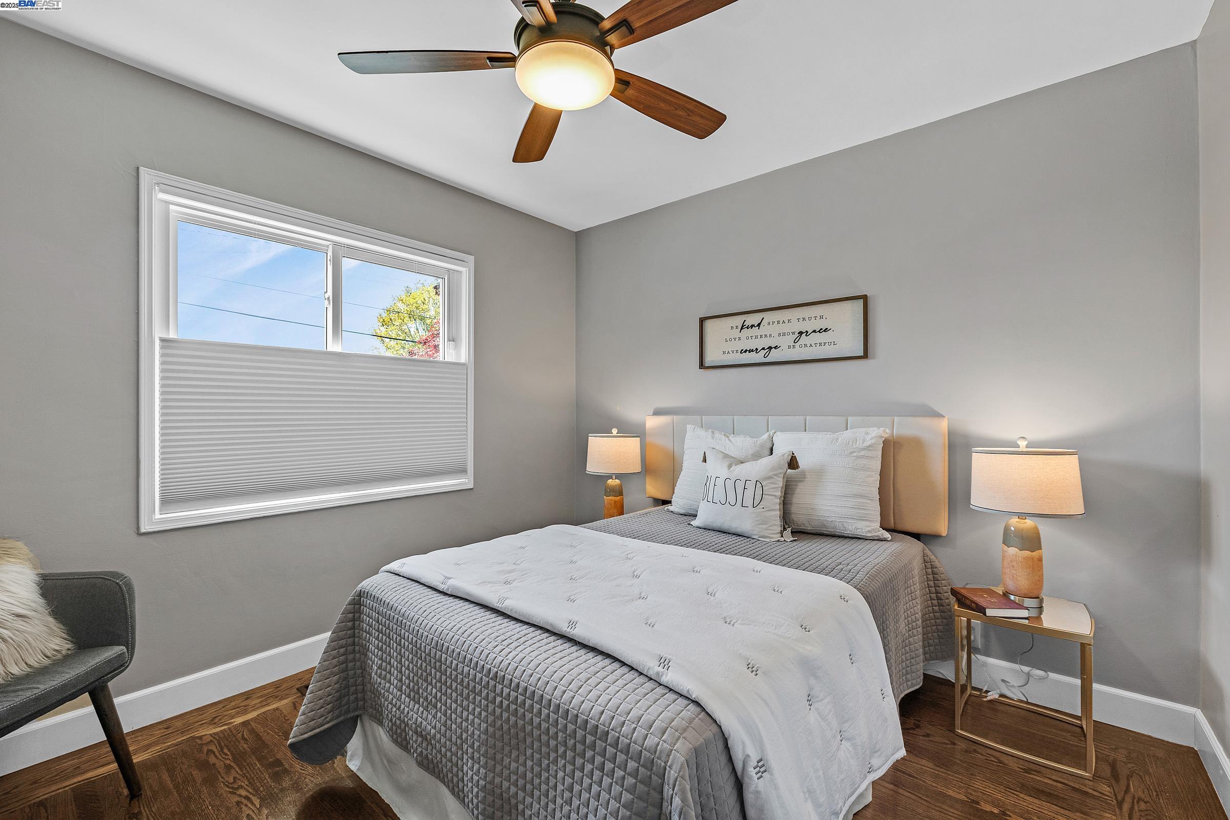 Detail Gallery Image 19 of 33 For 297 Lorraine Blvd, San Leandro,  CA 94577 - 3 Beds | 1/1 Baths