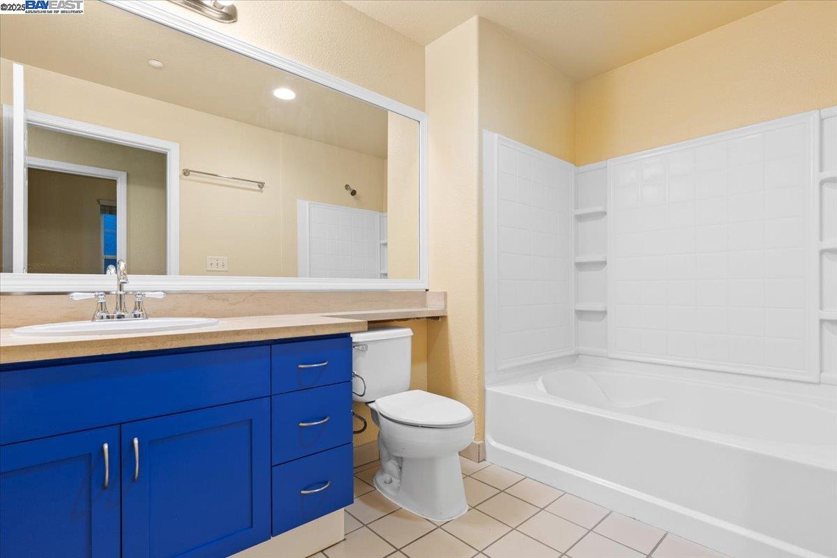 Detail Gallery Image 16 of 24 For 1121 40th Street #4201,  Emeryville,  CA 94608-3766 - 1 Beds | 1 Baths