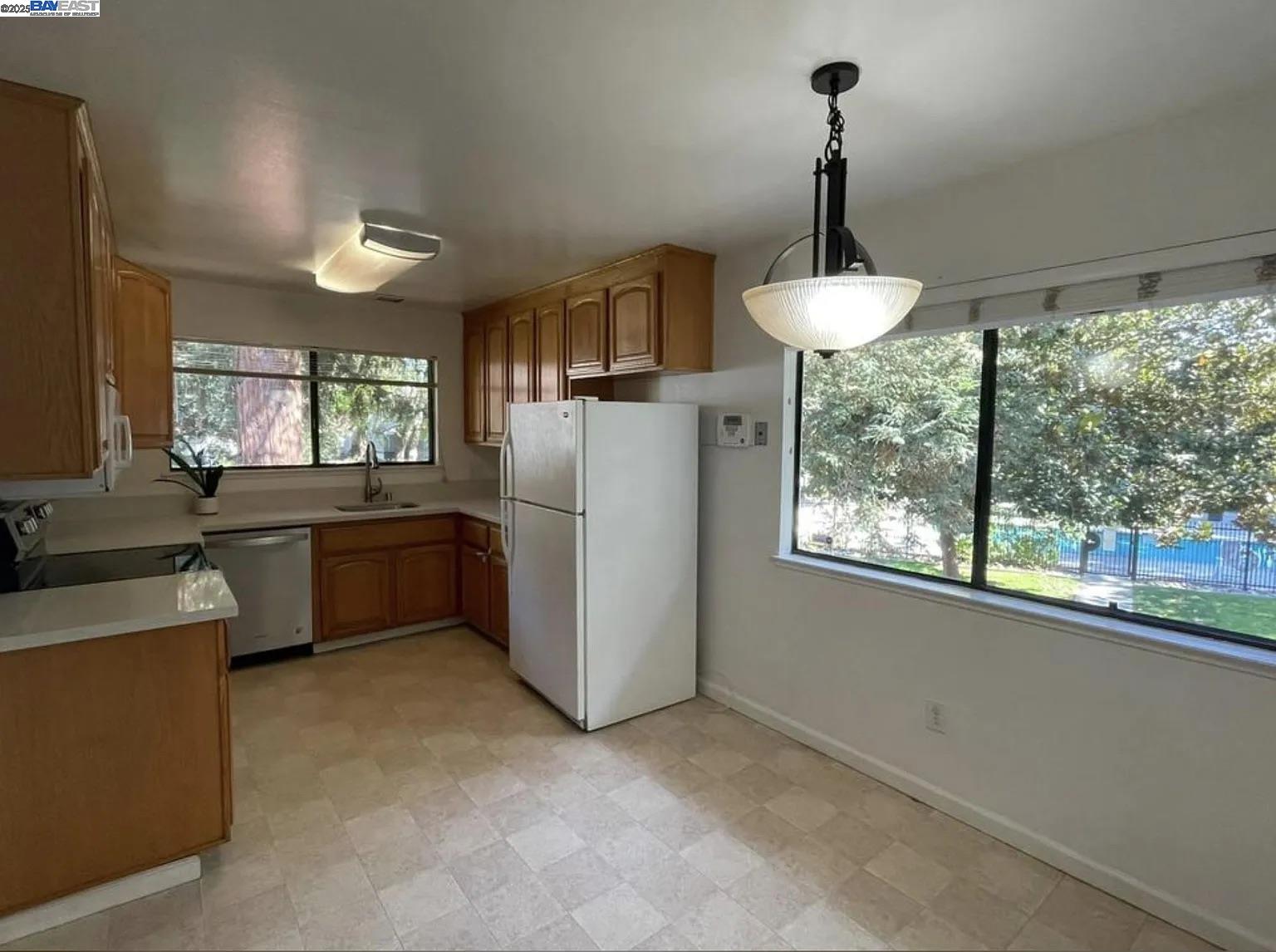 4071 Murray Cmn, Fremont, California 94538, 3 Bedrooms Bedrooms, 5 Rooms Rooms,2 BathroomsBathrooms,Residential Lease,For Rent,4071 Murray Cmn,41094409