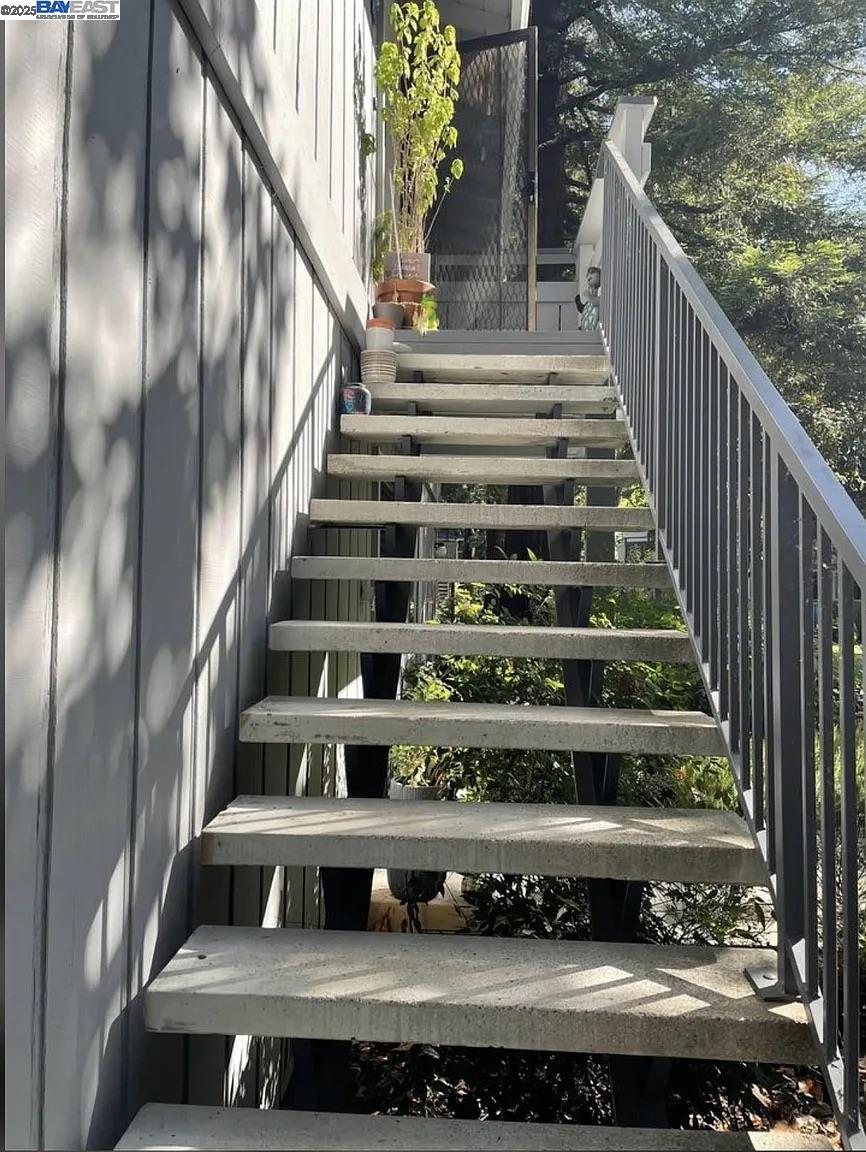 4071 Murray Cmn, Fremont, California 94538, 3 Bedrooms Bedrooms, 5 Rooms Rooms,2 BathroomsBathrooms,Residential Lease,For Rent,4071 Murray Cmn,41094409