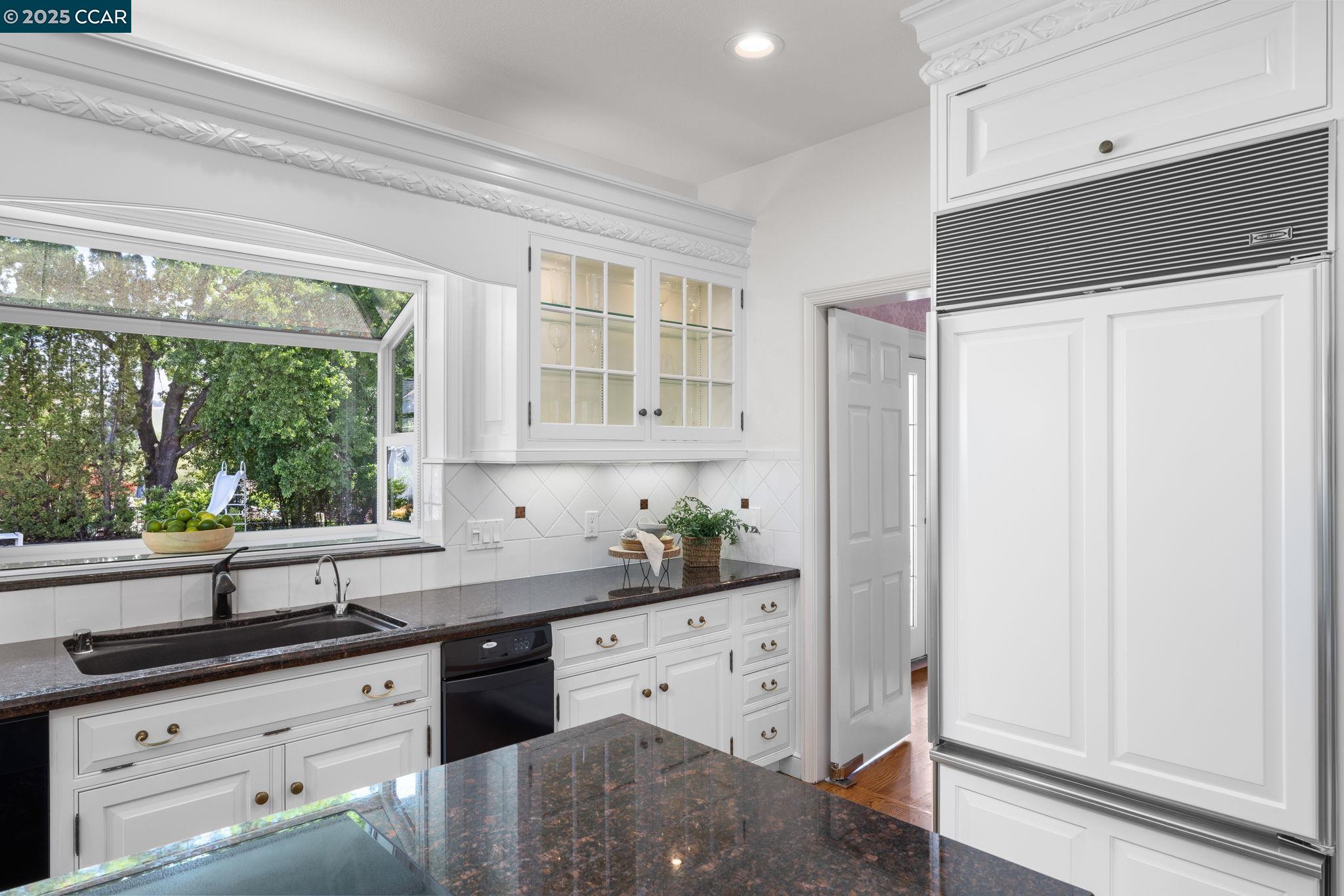 Detail Gallery Image 11 of 51 For 2398 Ironwood Pl, Alamo,  CA 94507 - 5 Beds | 4/1 Baths