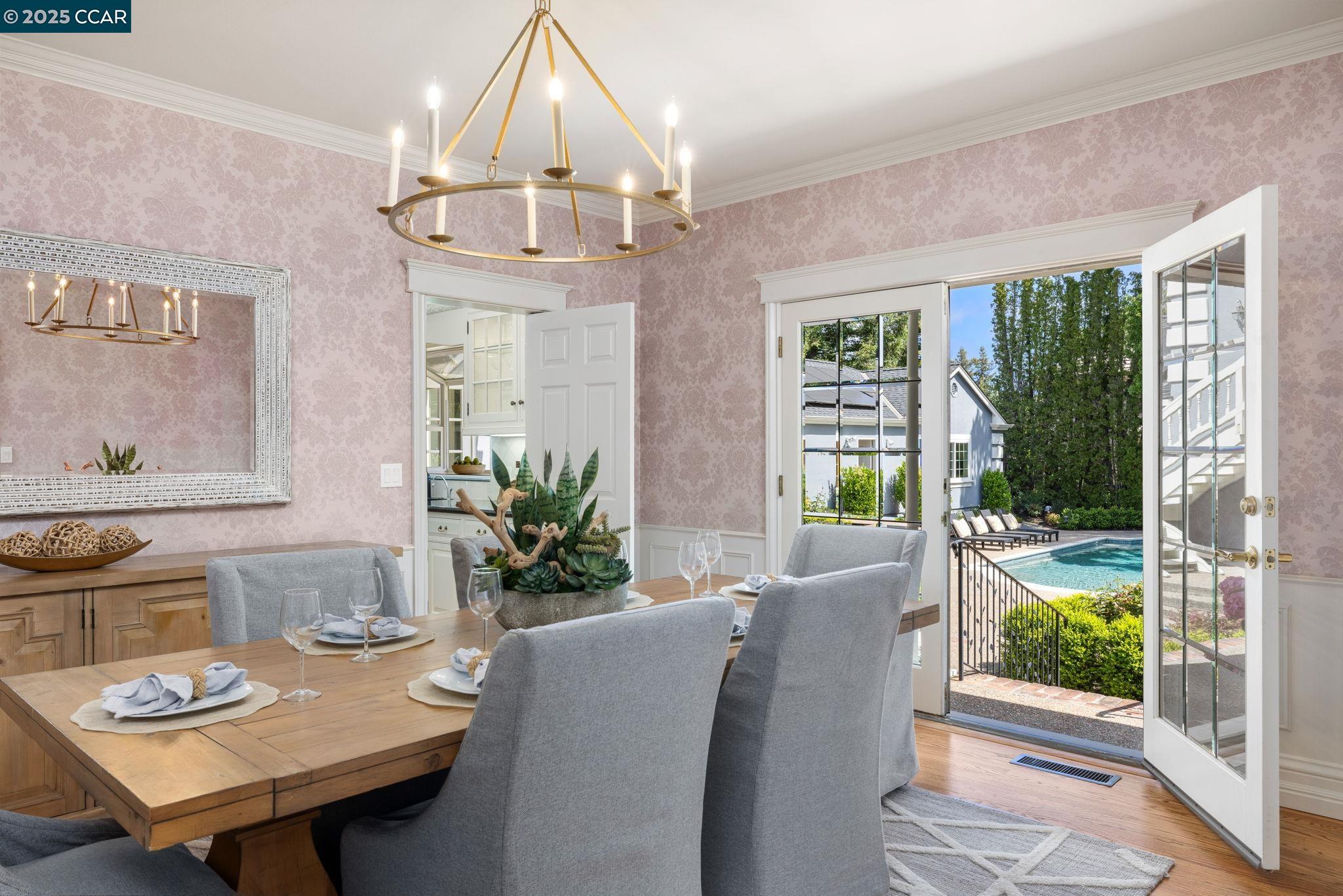 Detail Gallery Image 12 of 51 For 2398 Ironwood Pl, Alamo,  CA 94507 - 5 Beds | 4/1 Baths