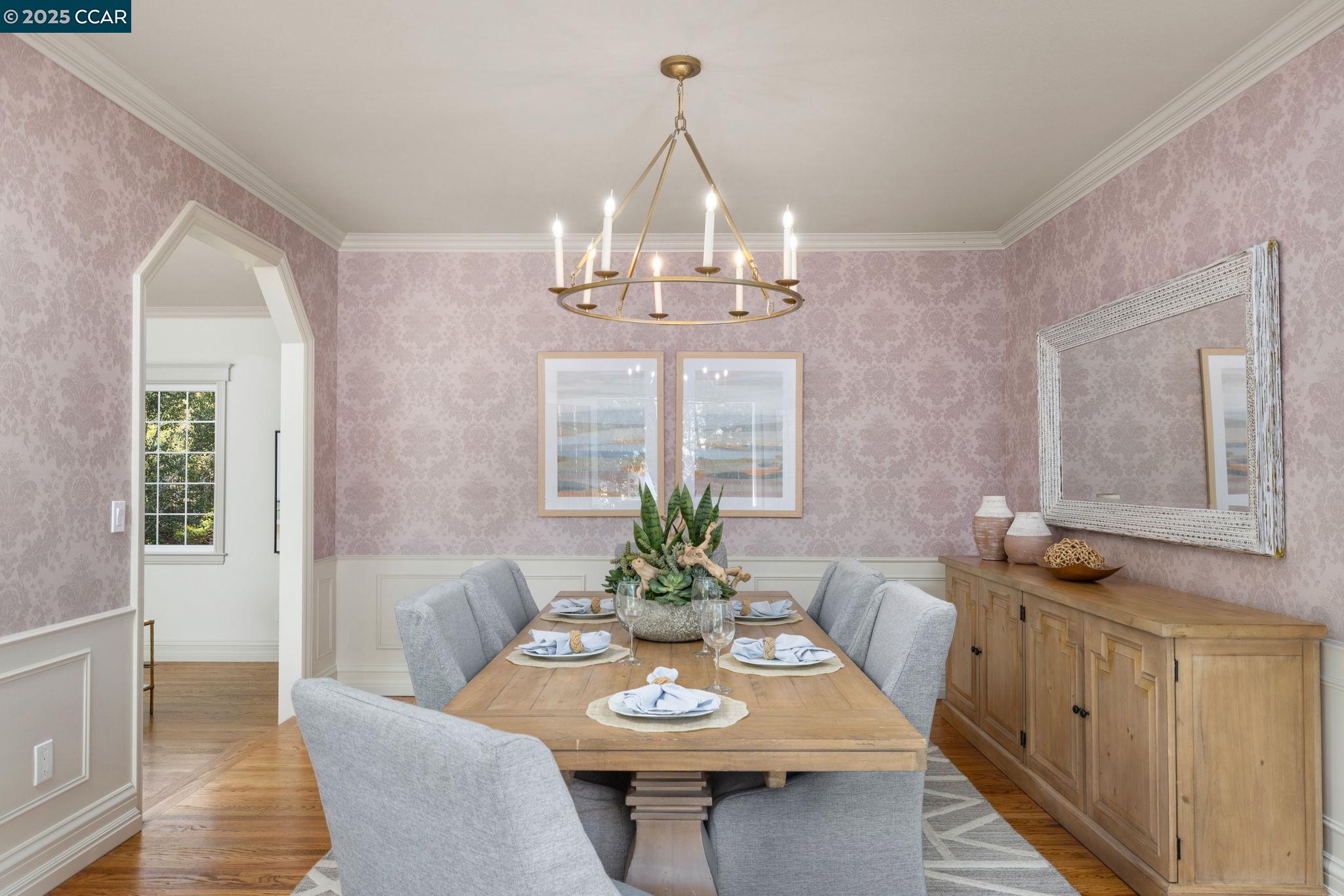 Detail Gallery Image 13 of 51 For 2398 Ironwood Pl, Alamo,  CA 94507 - 5 Beds | 4/1 Baths