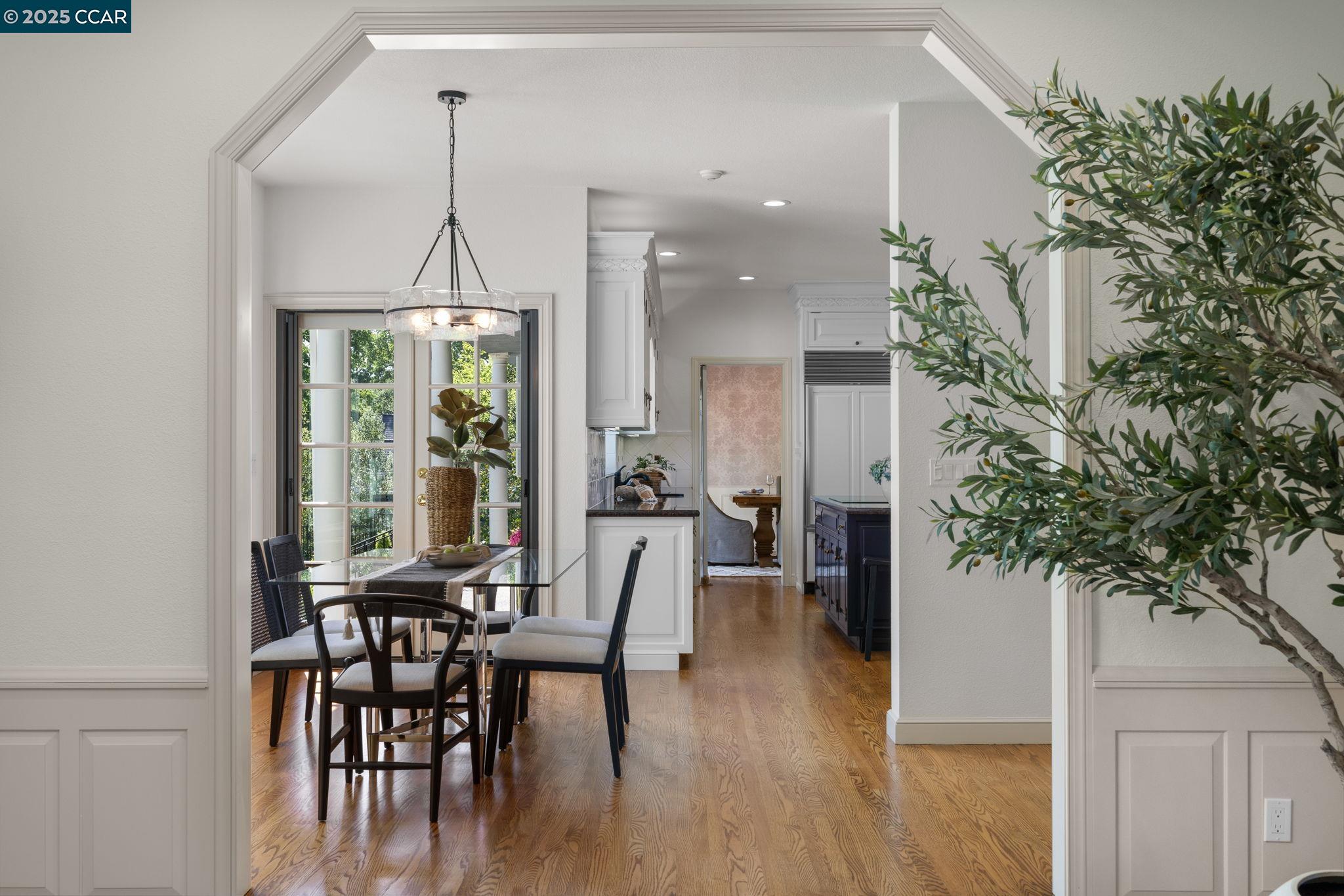 Detail Gallery Image 3 of 51 For 2398 Ironwood Pl, Alamo,  CA 94507 - 5 Beds | 4/1 Baths