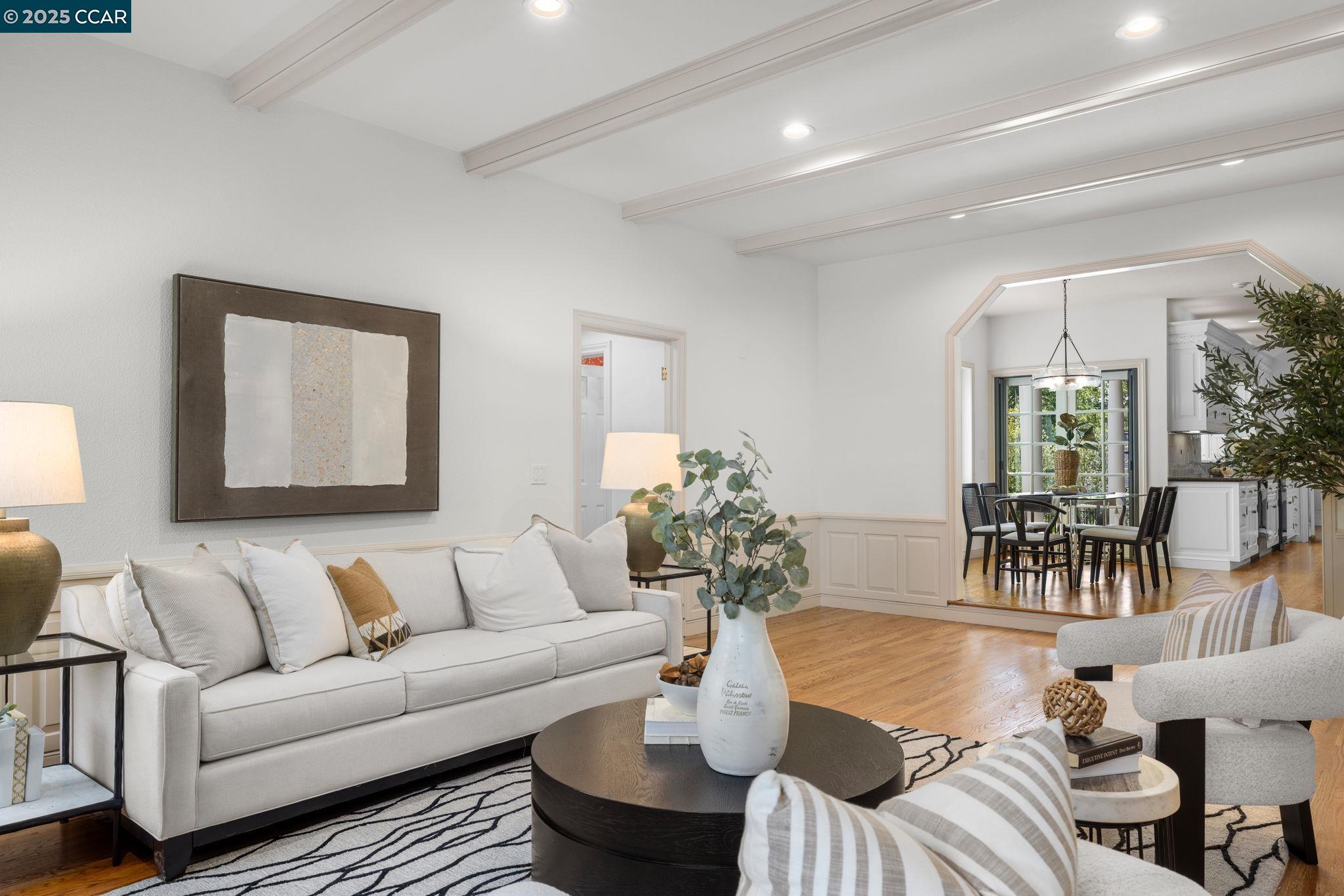 Detail Gallery Image 4 of 51 For 2398 Ironwood Pl, Alamo,  CA 94507 - 5 Beds | 4/1 Baths