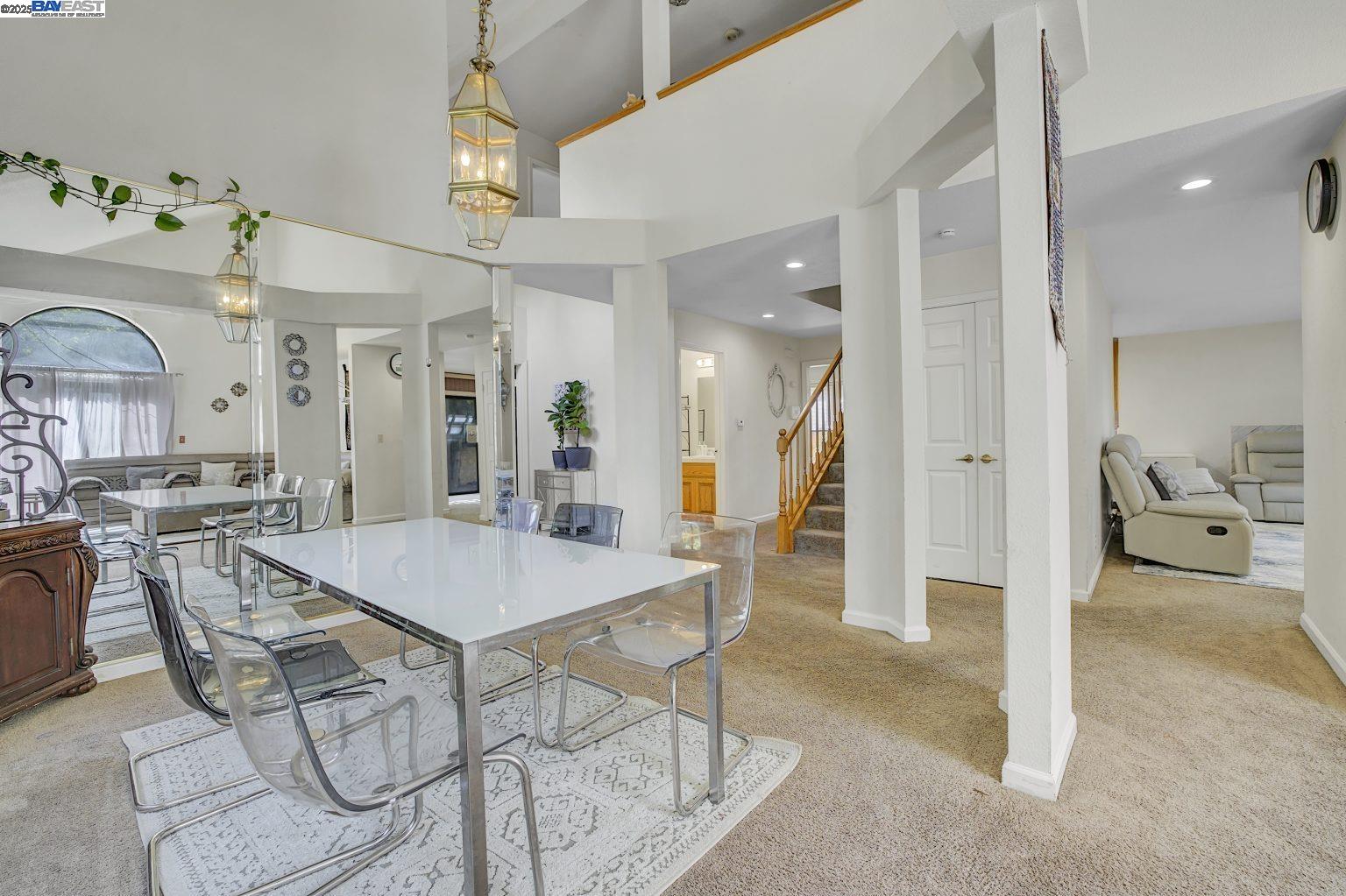 Detail Gallery Image 4 of 13 For 38179 Acacia Ct, Fremont,  CA 94536 - 4 Beds | 3 Baths
