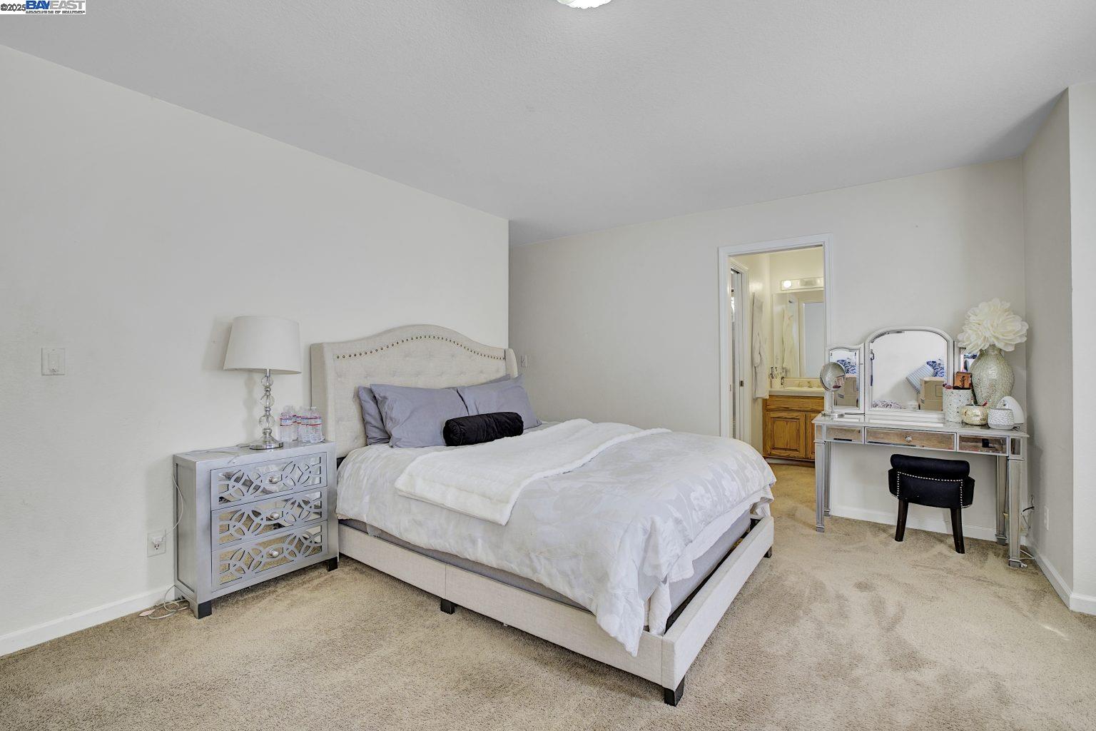Detail Gallery Image 10 of 13 For 38179 Acacia Ct, Fremont,  CA 94536 - 4 Beds | 3 Baths