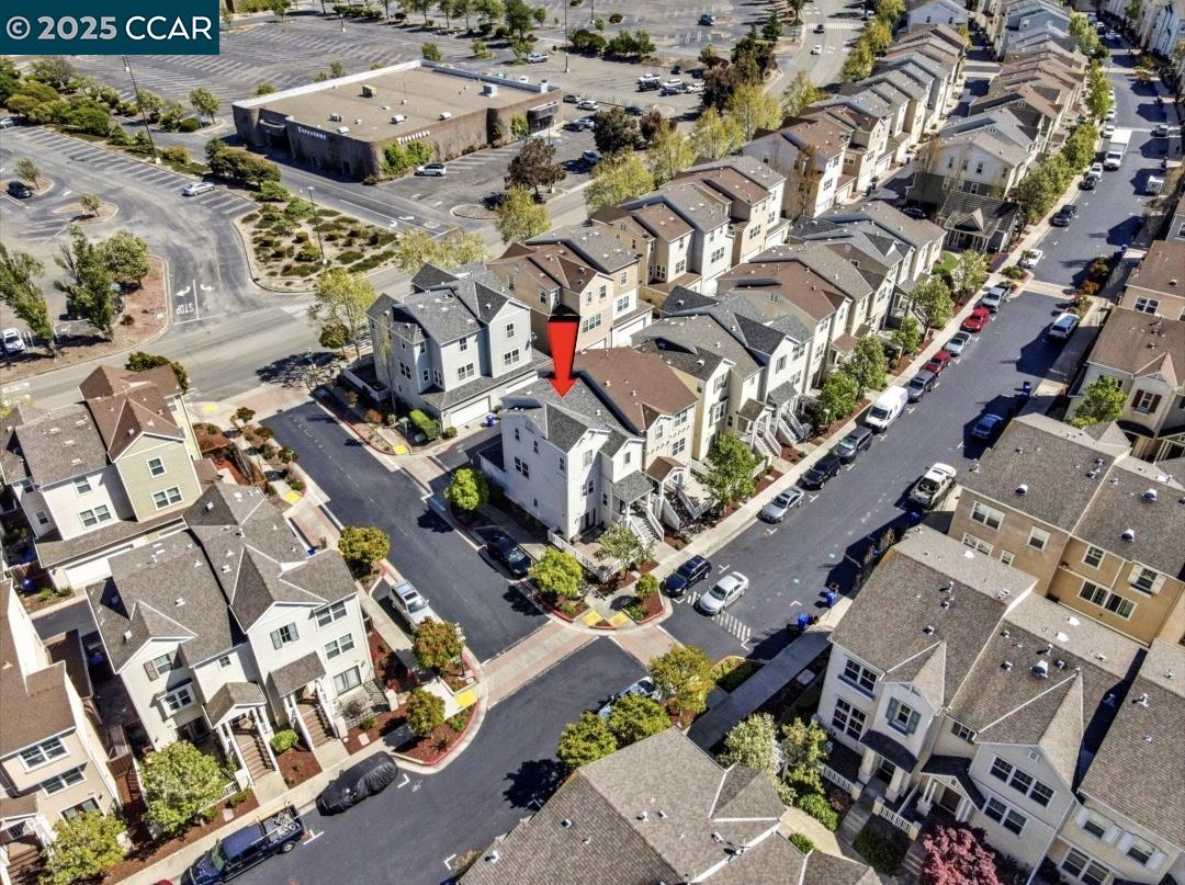 Detail Gallery Image 23 of 25 For 411 Summer Ln, Richmond,  CA 94806 - 3 Beds | 3/1 Baths