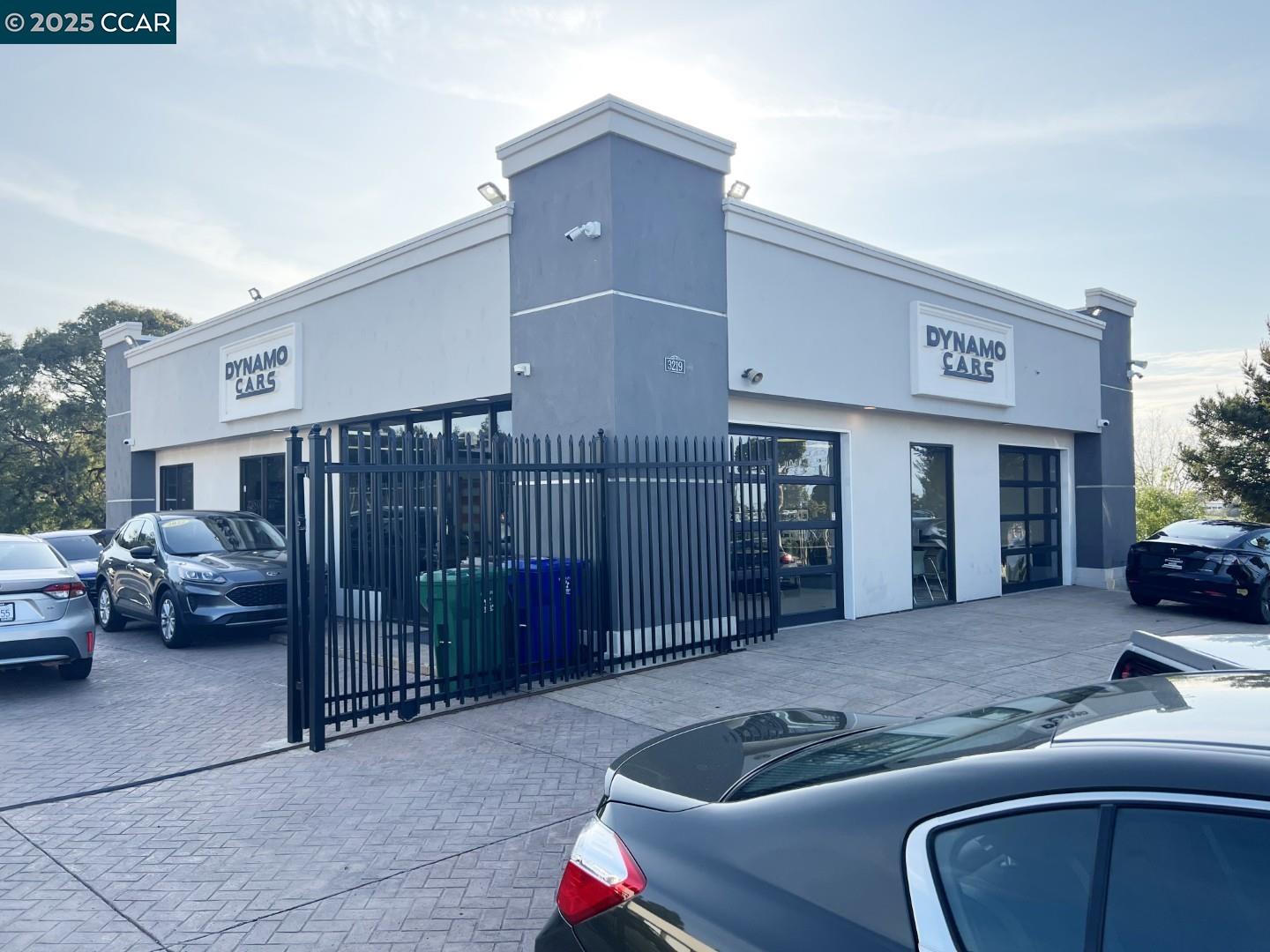 3219 Auto Plz, Richmond, California 94806, ,Commercial Lease,For Rent,3219 Auto Plz,41094428